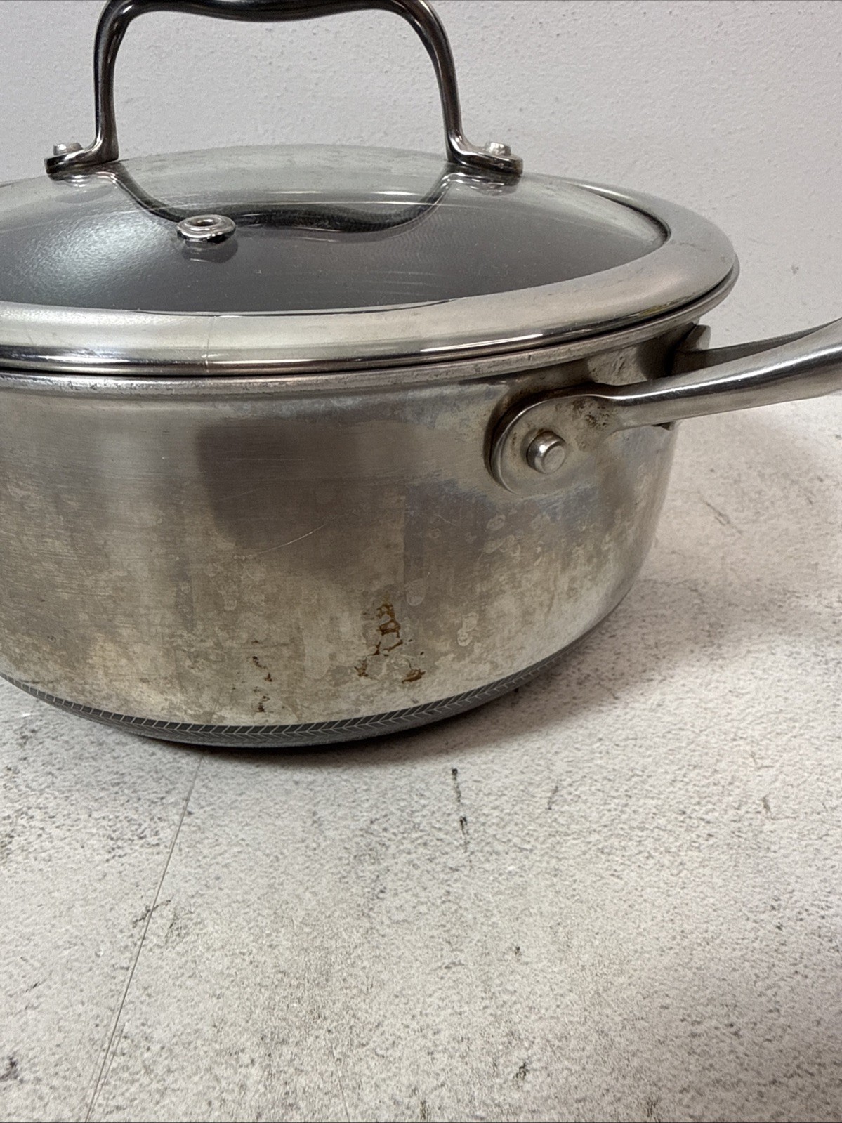 Hexclad Hybrid Nonstick 3 QT Quart Saucepan Pot 8″ With Glass Lid *AS IS*