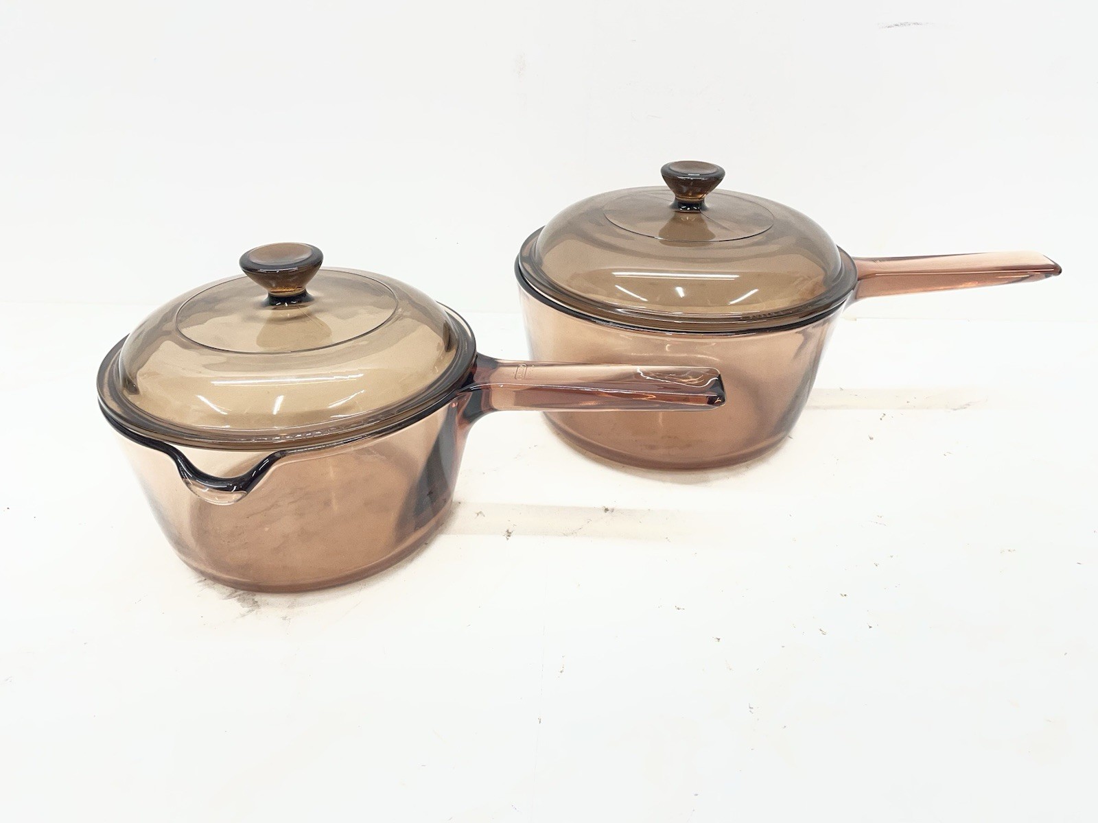 Corning Vision Ware 1 L & 1 1/2 L Amber Sauce Pans With Lids Made in USA