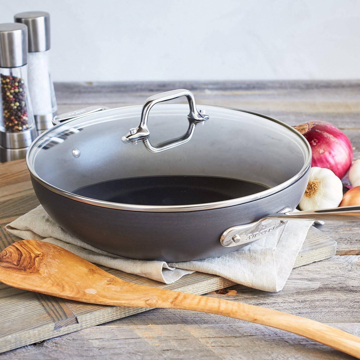 All-Clad Ha1 Hard Anodized Nonstick Chefs Pan 12 Inch Induction Oven Broiler Coo
