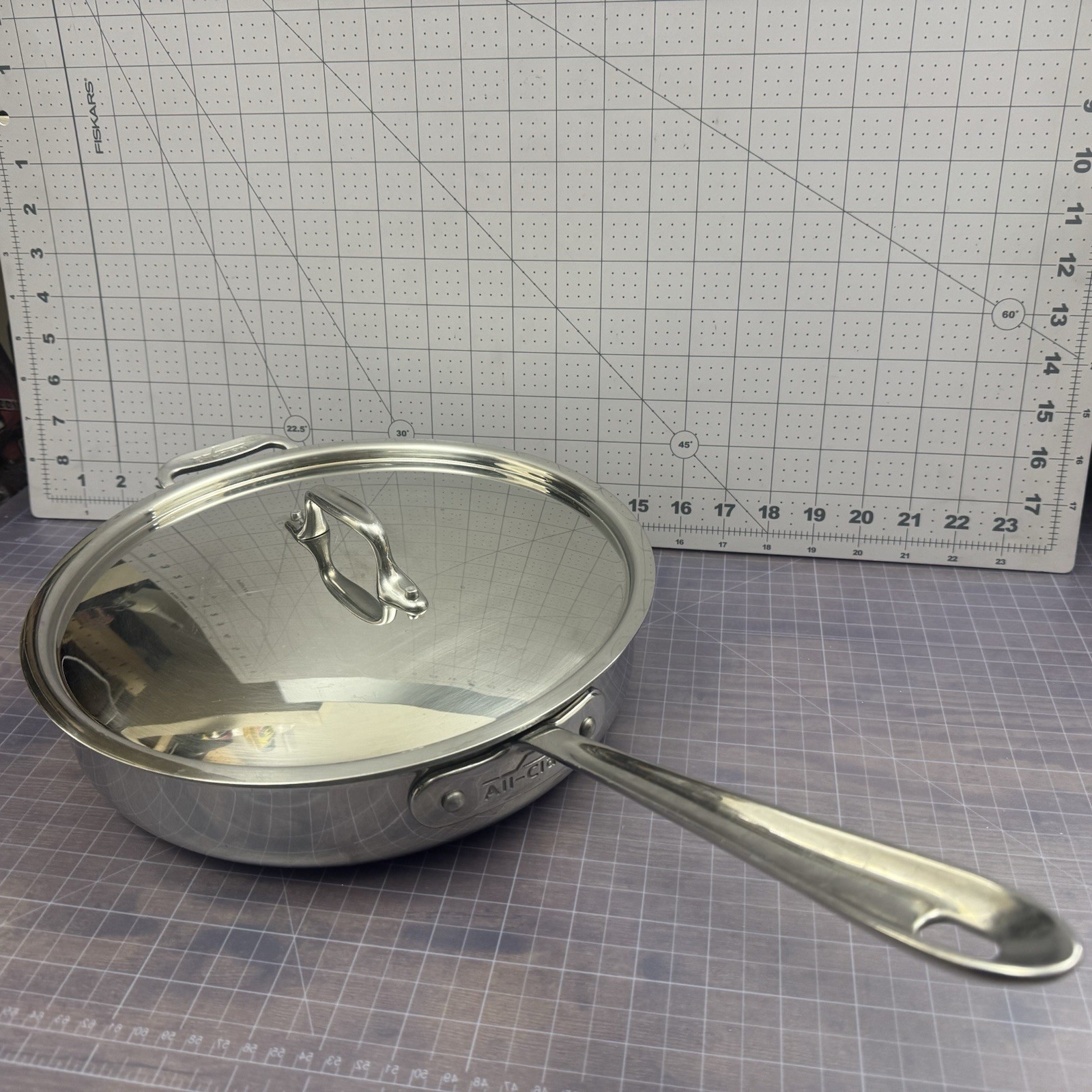 All Clad Chef Saute Pan 3 Qt Helper Handle 11″ W/ Lid / Cover Stainless Steel