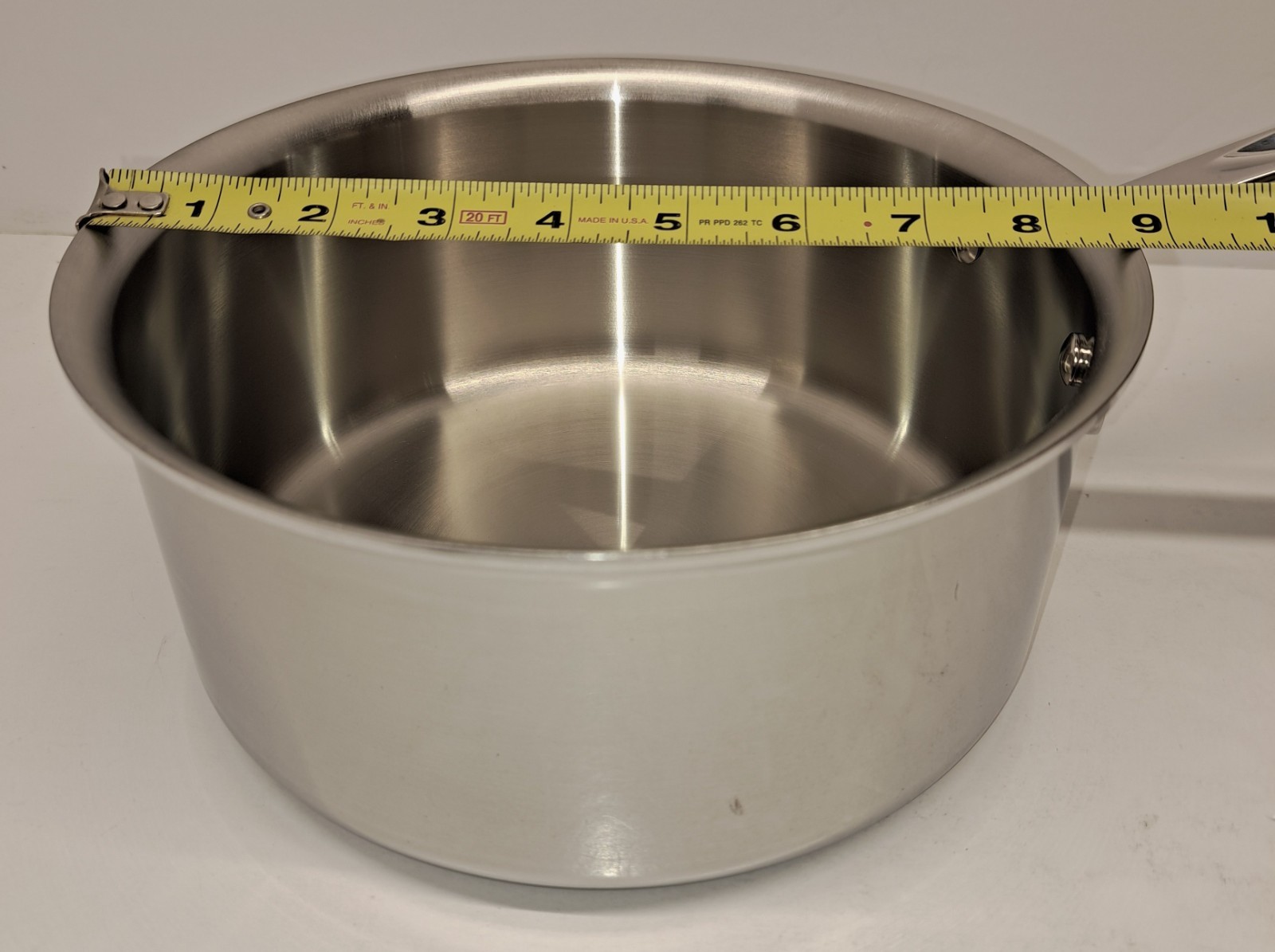 All-Clad D3 Stainless 3 Qt Sauce Pan with Matching Lid – NEVER USED
