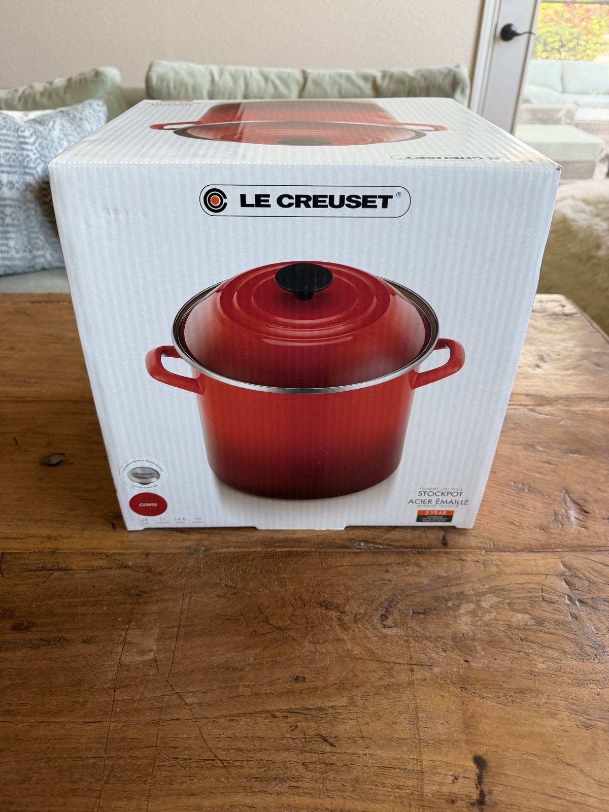 Le Creuset Enamel On Steel 16. qt 28 cm Stockpot Cerise Cherry Red NEW NIB