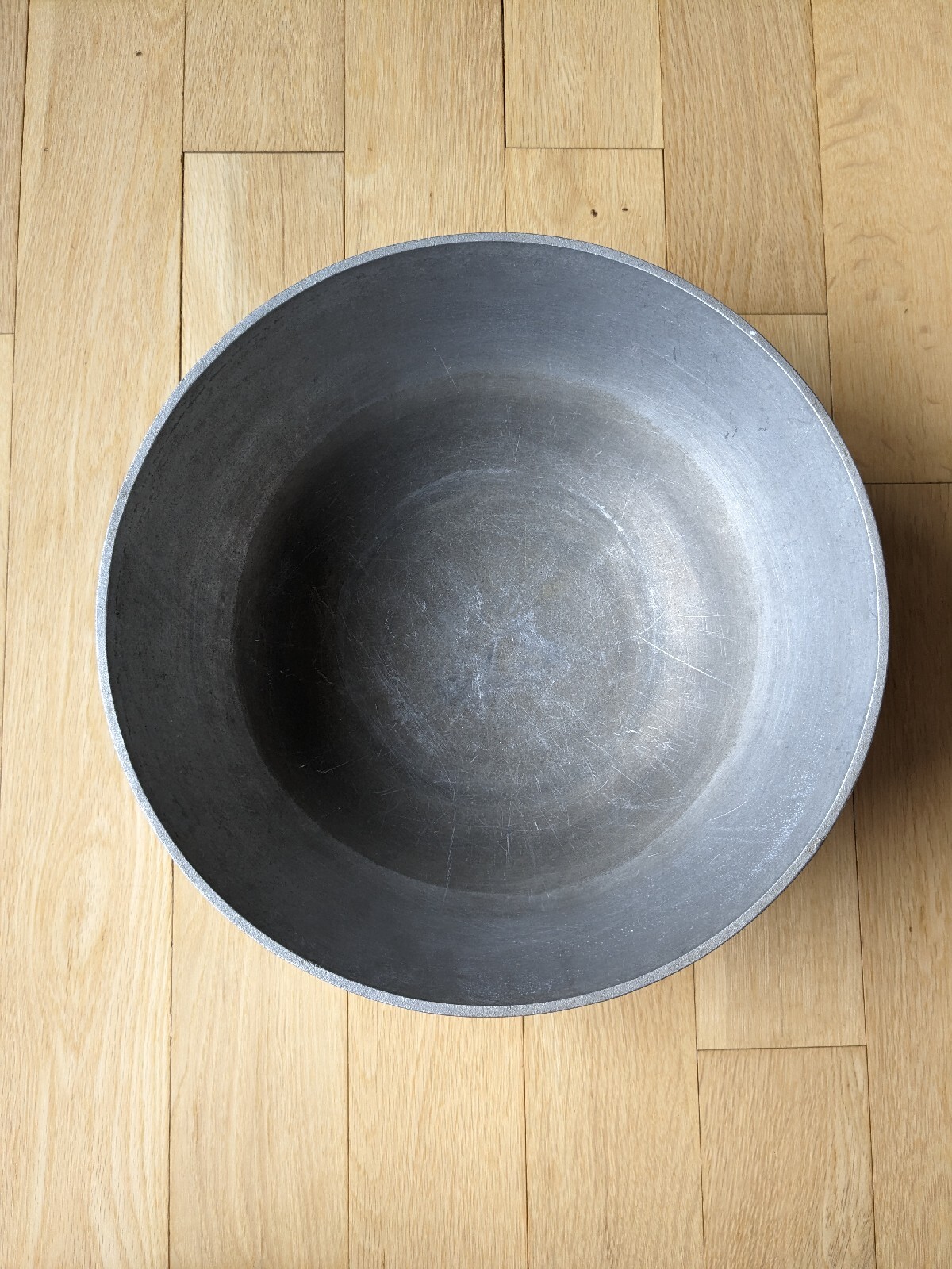 Contemporary Hard Anodized Solid Heavy Guage Aluminum Wok 6 Qt. 2.4 lb. 13x5x.5″