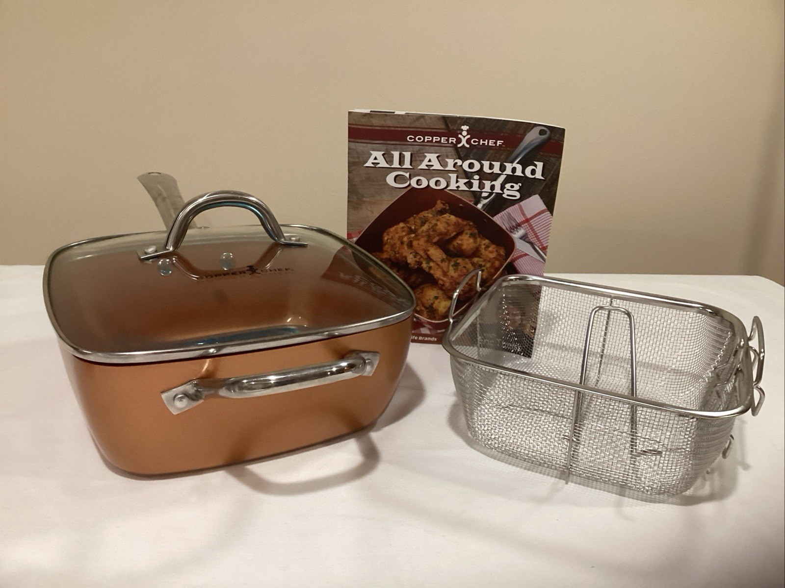 Copper Chef 9.5″ Square Fry Pan with Lid, Fry Basket, Trivet, Cookbook