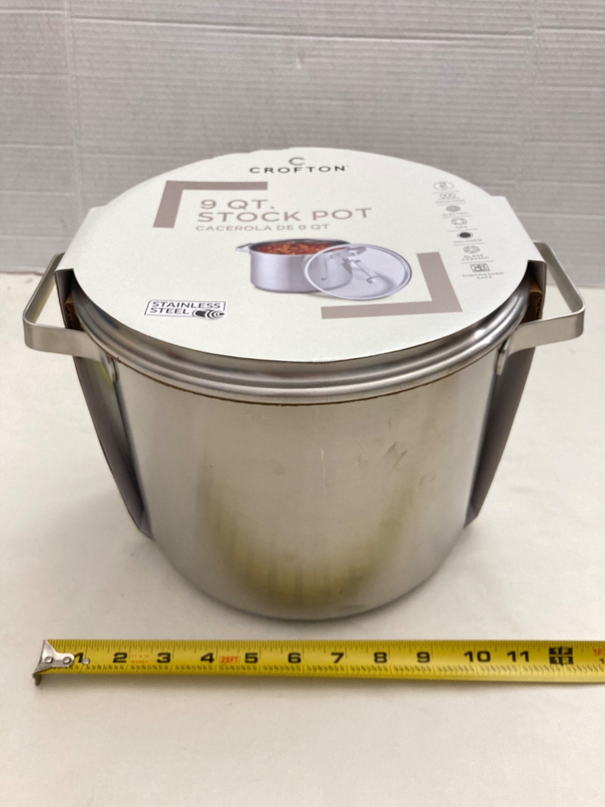 CROFTON 9 qt. Stock Pot Stainless Steel, New