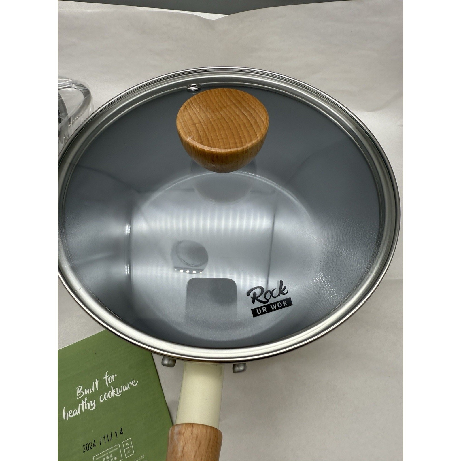 Ceramic Nonstick Sauce Pan, 3 QT Pot with Steamer, Wooden Handle Unused *READ…