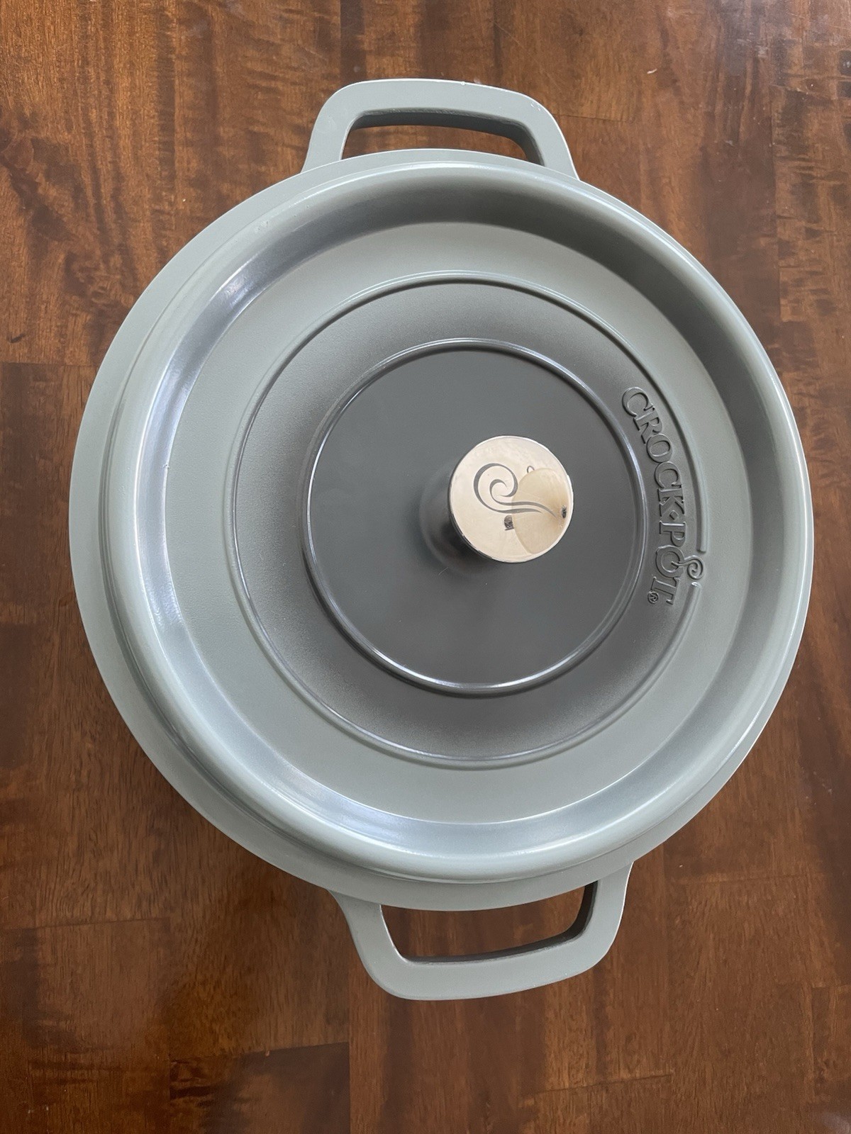 Crock Pot Artisan 5 Quart Round Enameled Cast Iron Dutch Oven in Slate Gray