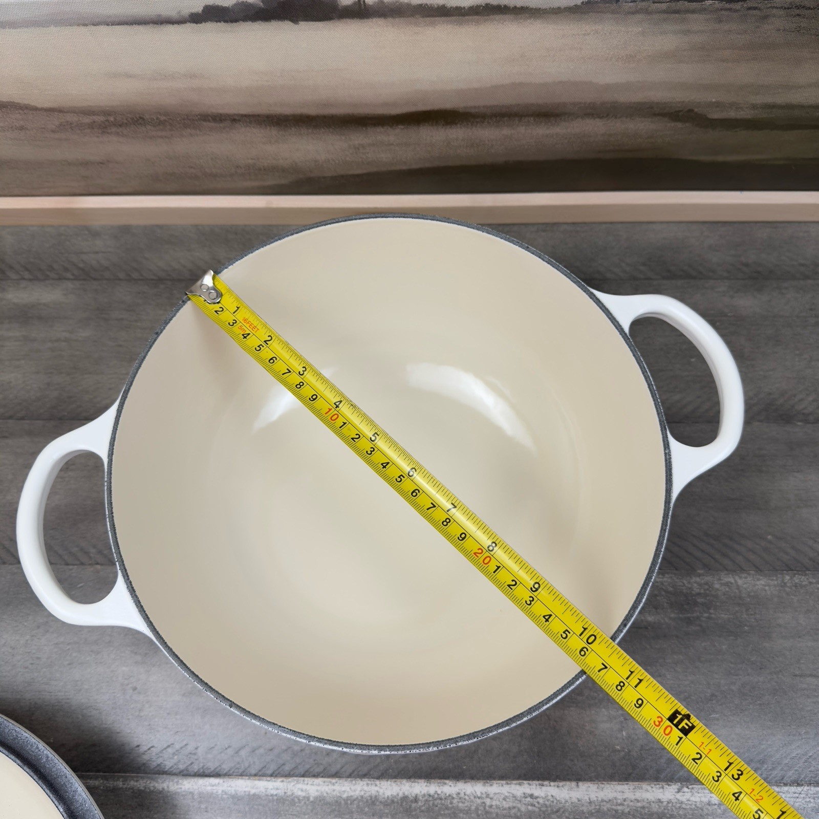 Le Creuset Enameled Cast Iron Soup Pot 4 1/2-Qt. Matte White Scuffed Read NWOB