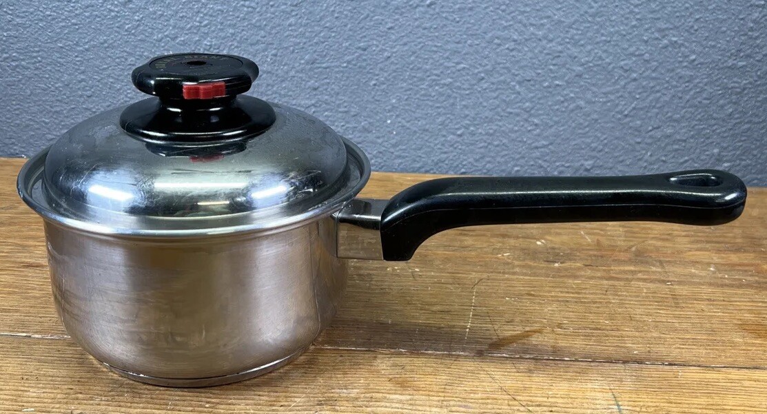 RoYAL GIANT T304 Surgical Stainless Waterless Greaseless Saucepan 7 x 4 in