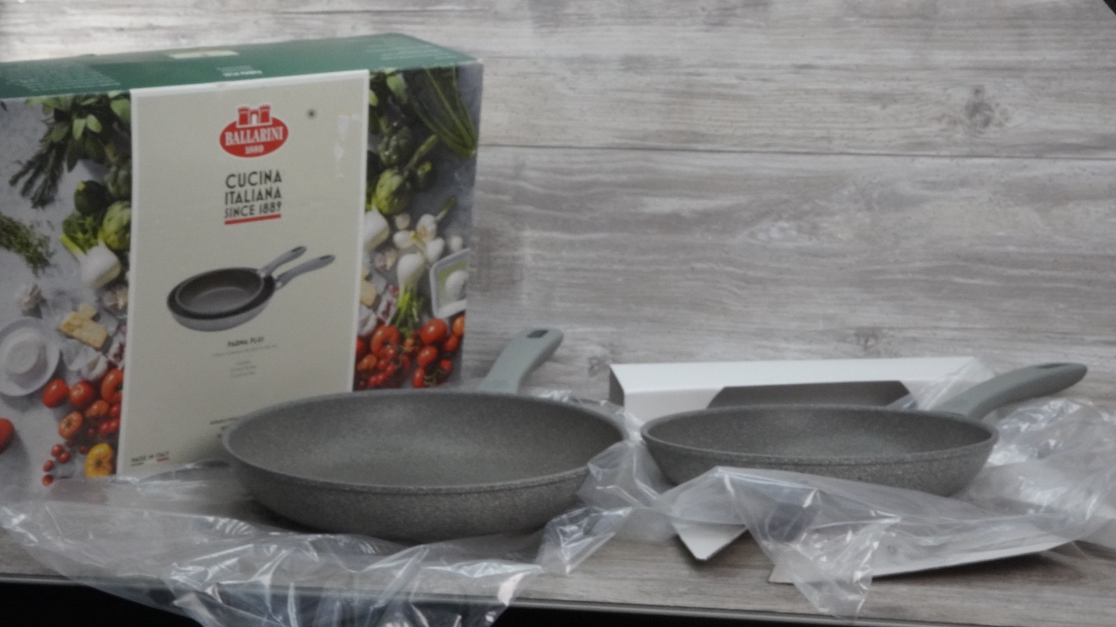 ZWILLING Parma Plus Ceramic 2-pc, Aluminum, Non-stick, Ceramic Fry Pan Set
