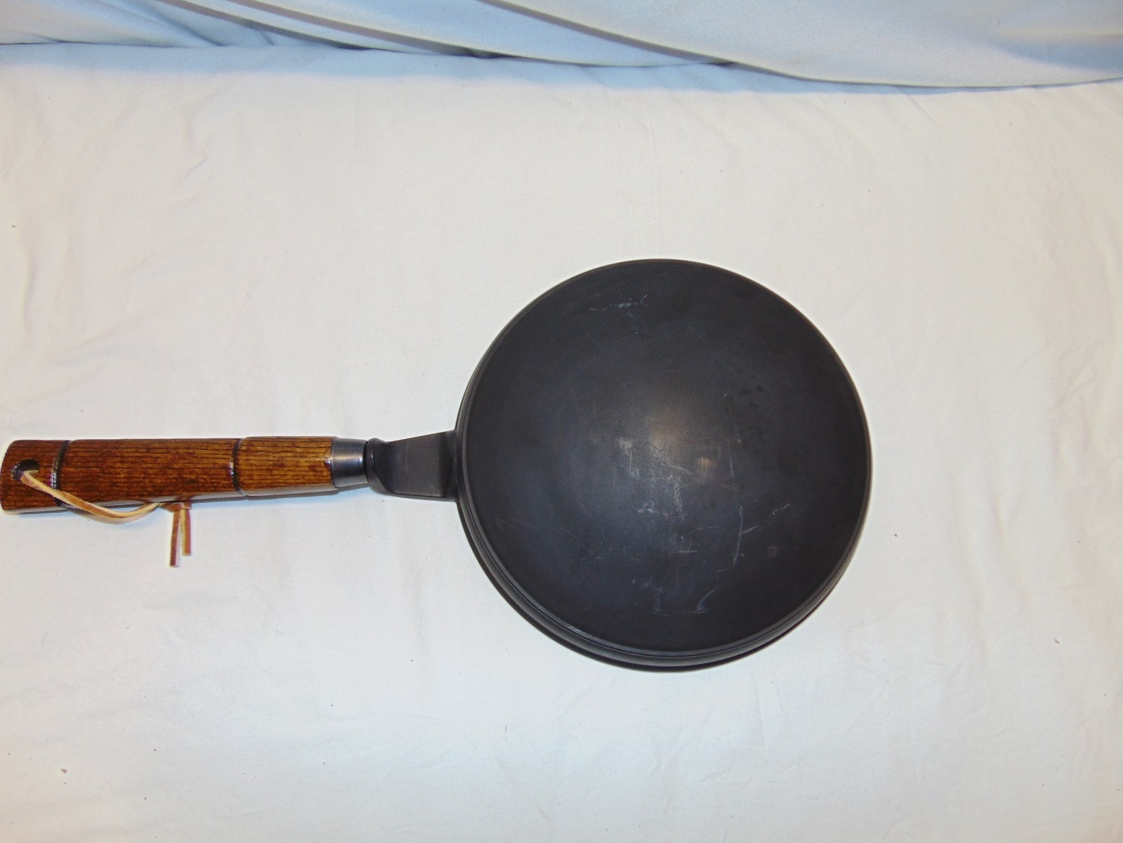 Vintage Nordic Ware Crepes ‘n Things Cast Aluminum Crepe Pan 17″ x 8.5″ wooden