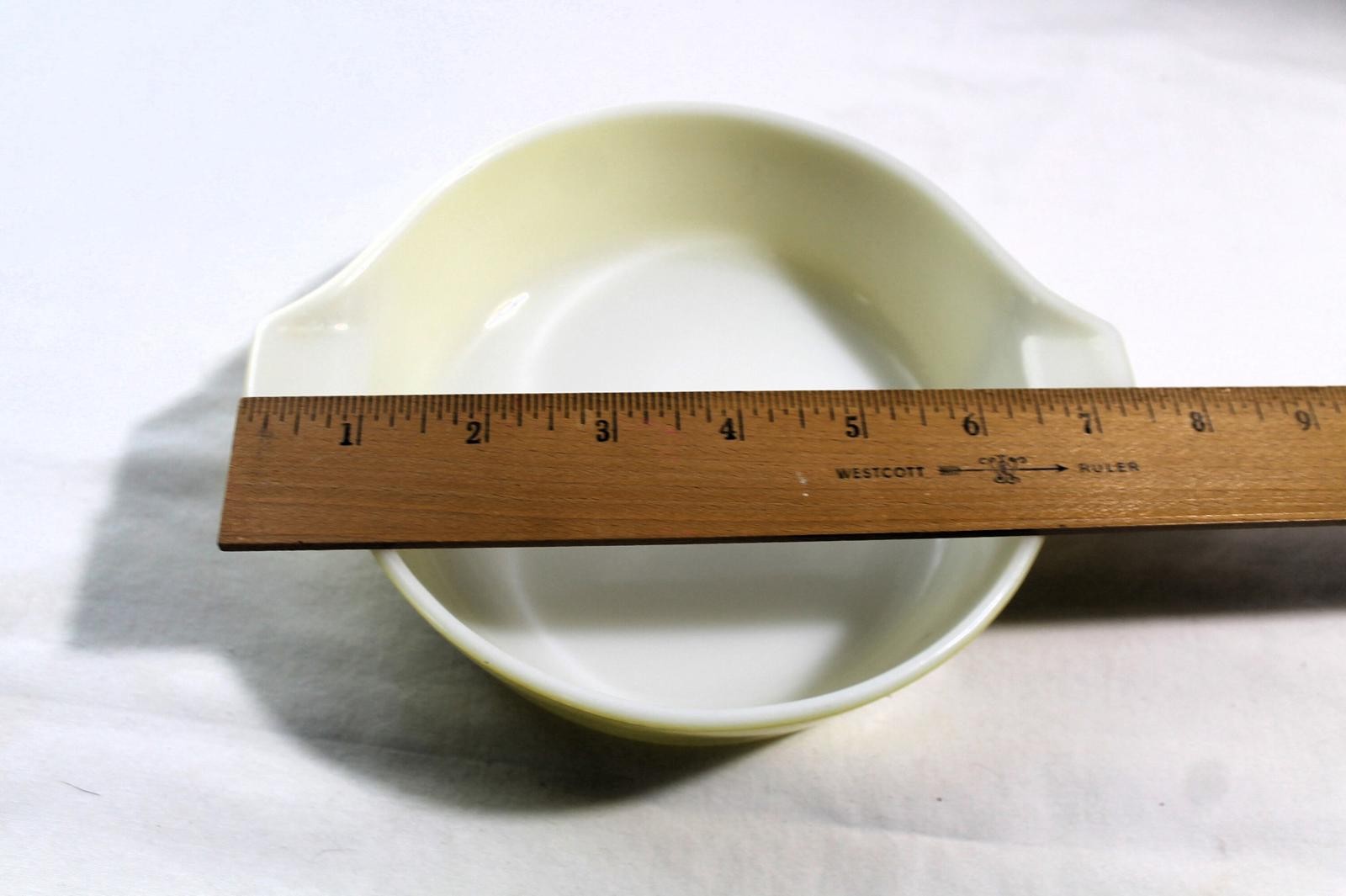 Vintage PYREX Verde 1 Pint Cinderella Round Casserole No. 471, No Lid