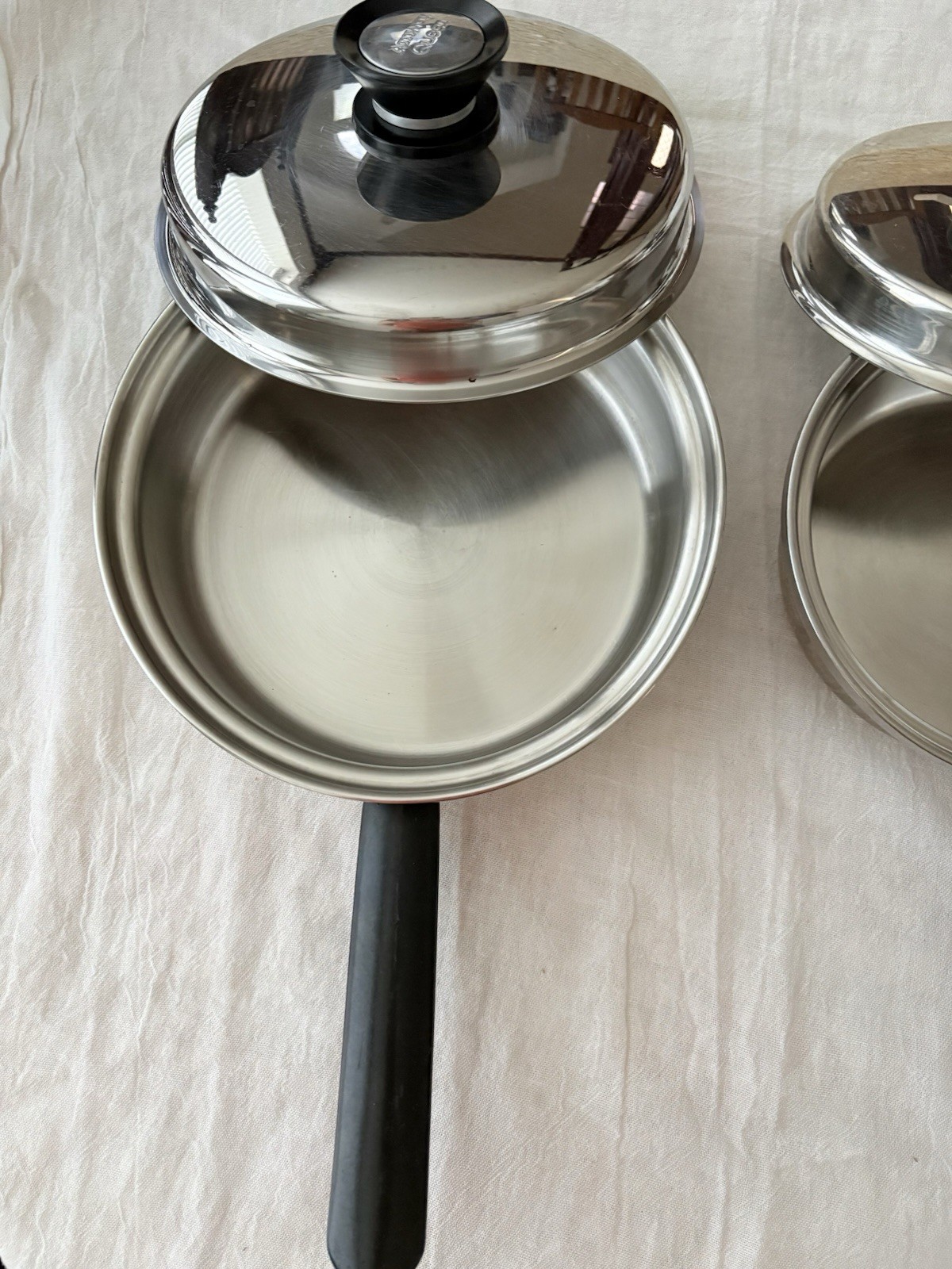 Amway Queen Multi-Ply 18/8 Stainless Cookware Set USA 8″ & 6.75″ Pots W Lids