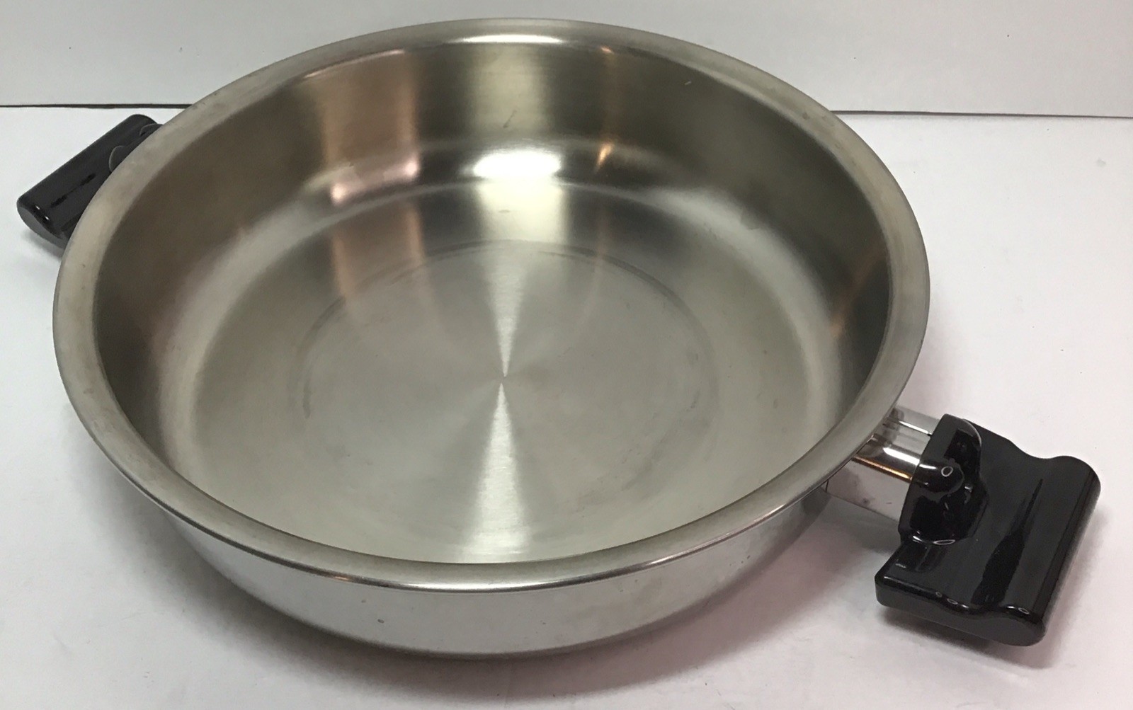 Americraft Healthy Gourmet “Stock Pot Lid Only” 11-1/4” X 2-1/2” Stainless Steel