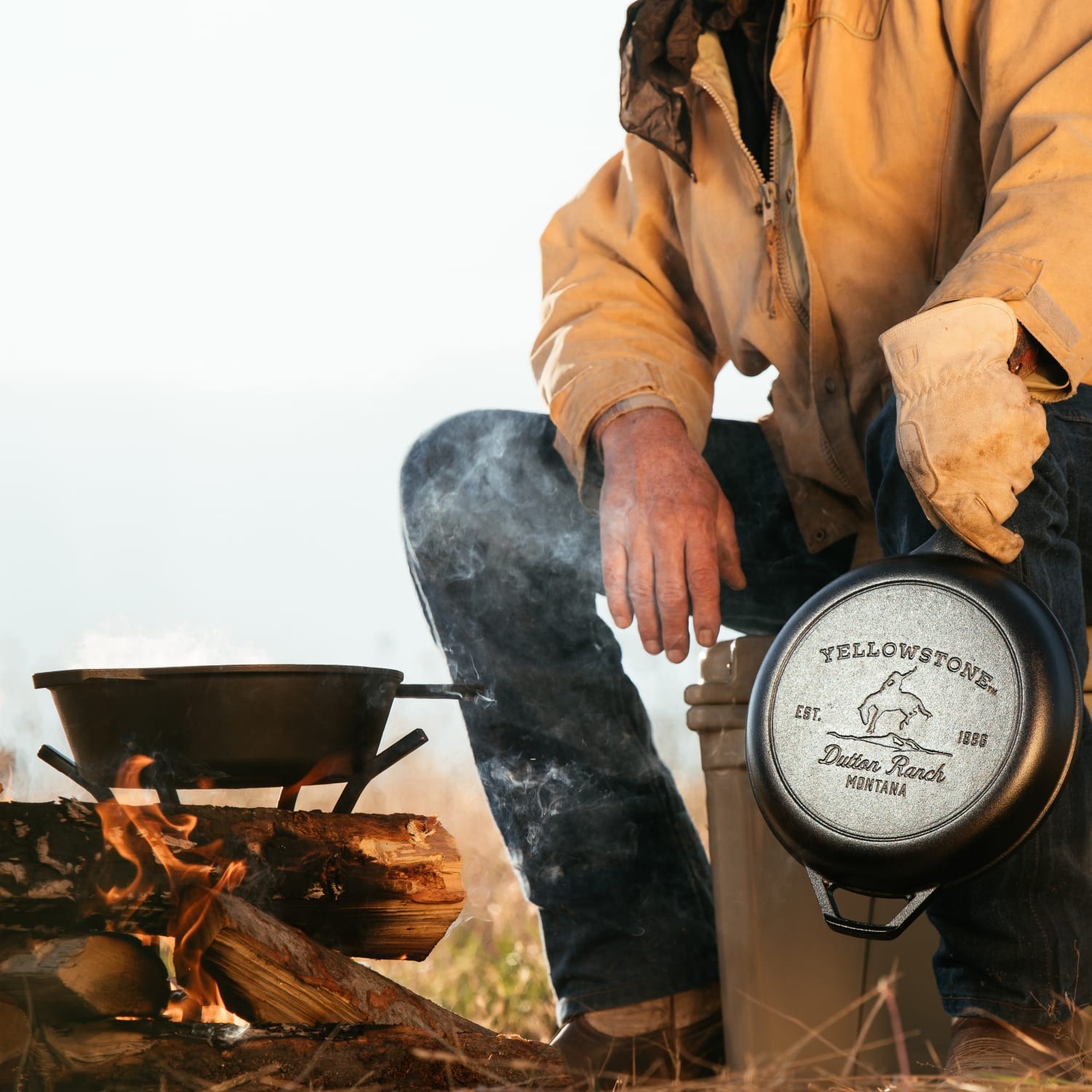Lodge Yellowstone Cast Iron Combo Cooker, Deep 3.2Qt Skillet, Bucking Bronco Lid