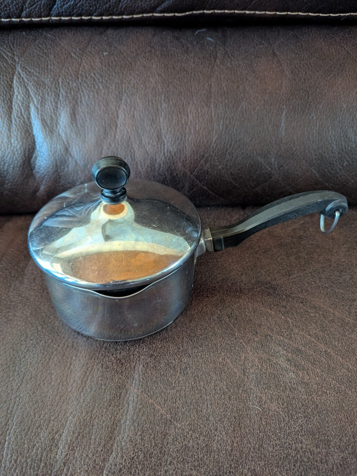 FARBERWARE Sauce Pan 1 Quart Double Pour Spouts Durable Stainless Steel QQ12T