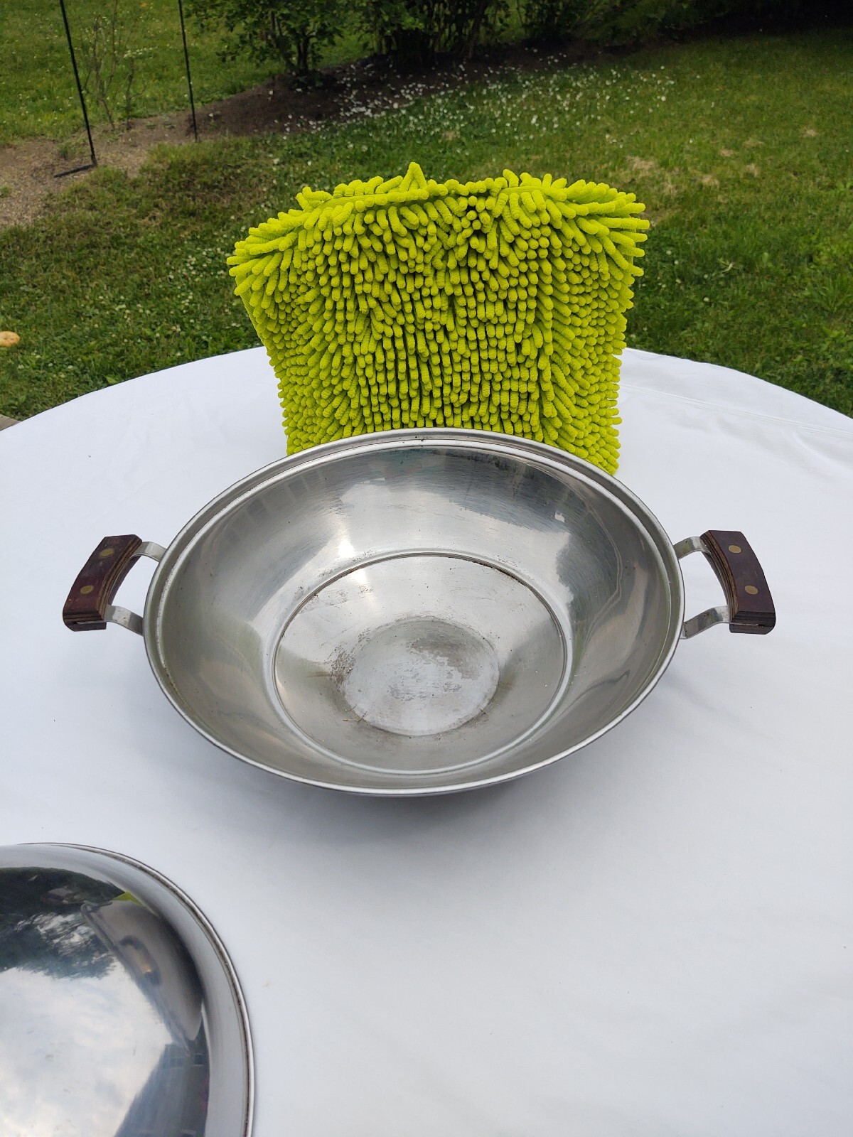 Stainless Wok With Handles And Lid