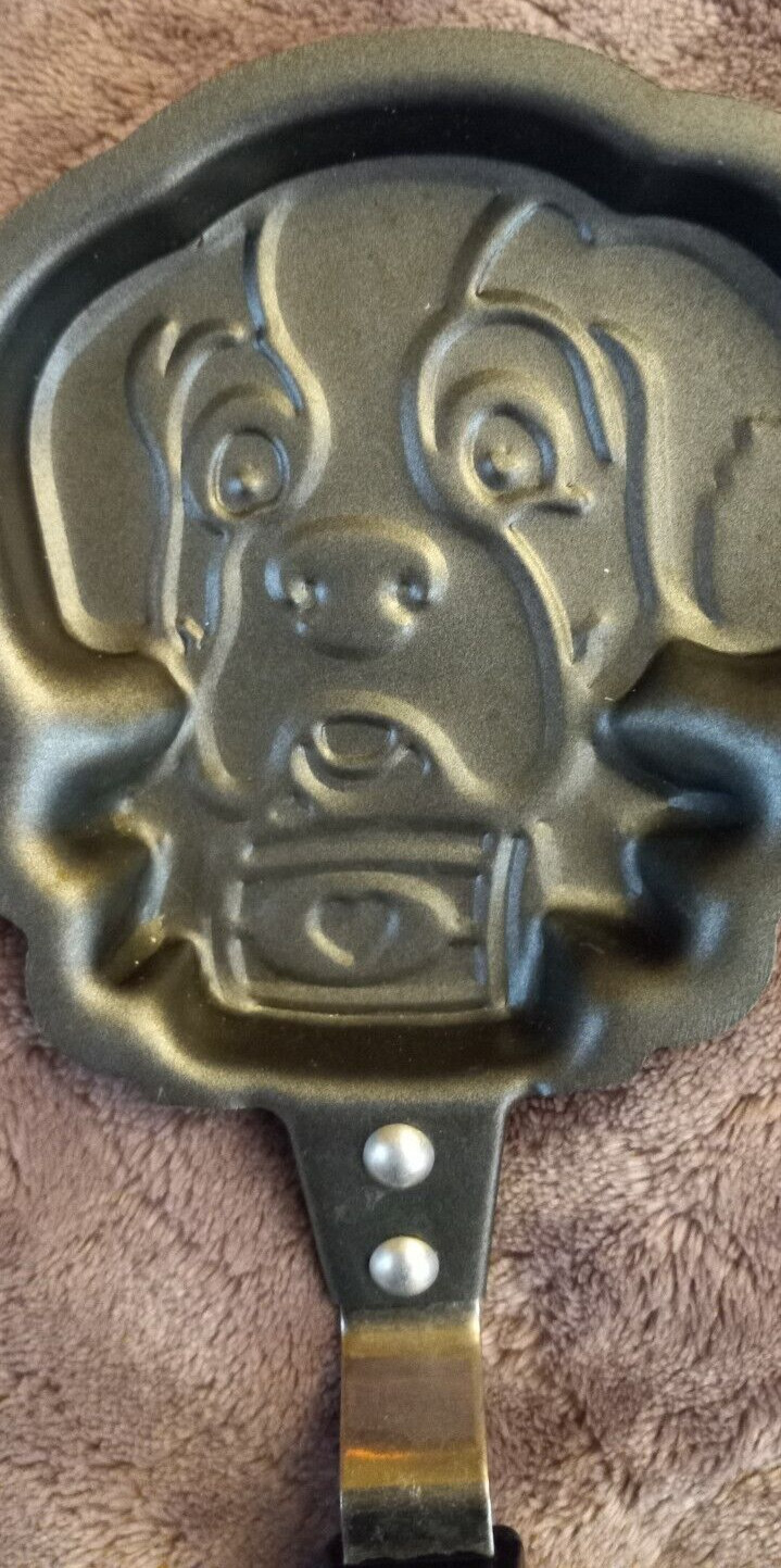 2020 Frankford Candy LLC 4″ X 4.25″ Puppy Dog Pancake Egg Skillet Pan Cooking Br