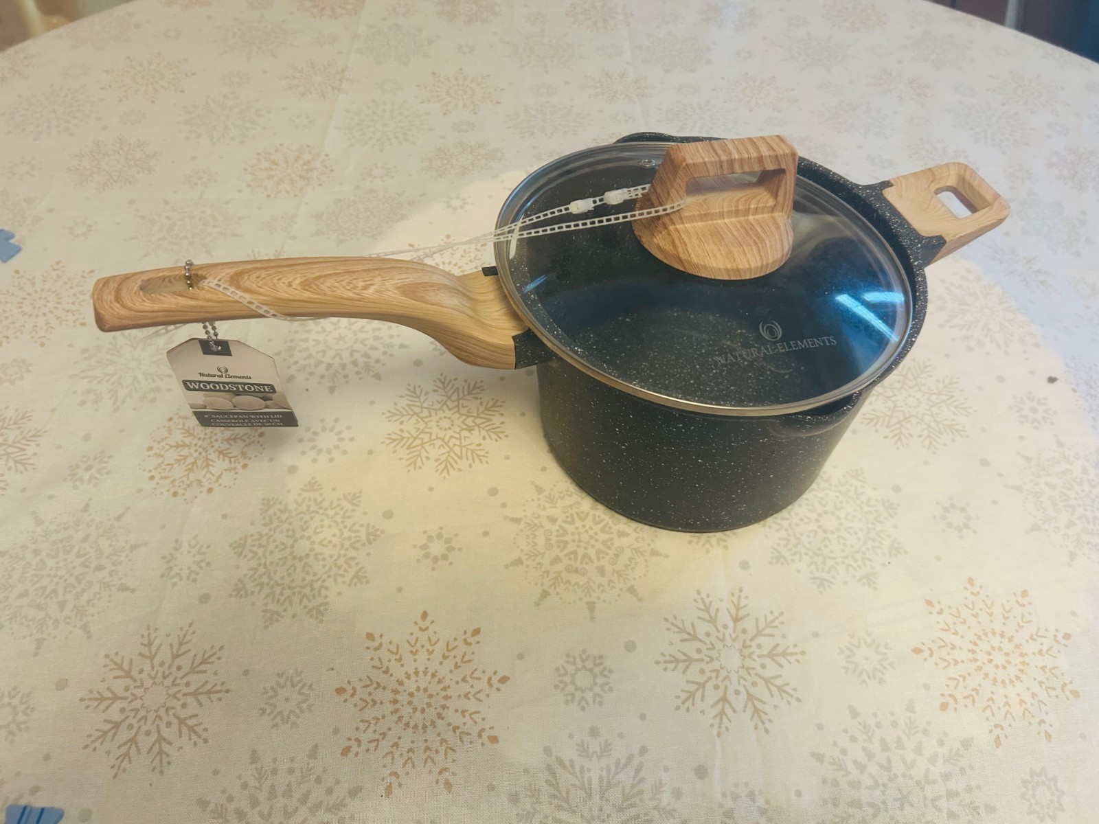 NATURAL ELEMENTS WOOSTONE 8″SAUCEPAN WITH GLASS LID (20 CM)