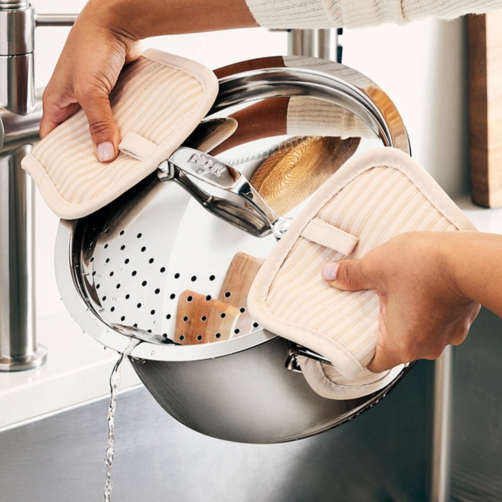 All-Clad Simply Strain Stainless-Steel Multipot with Strainer, 6-Qt.