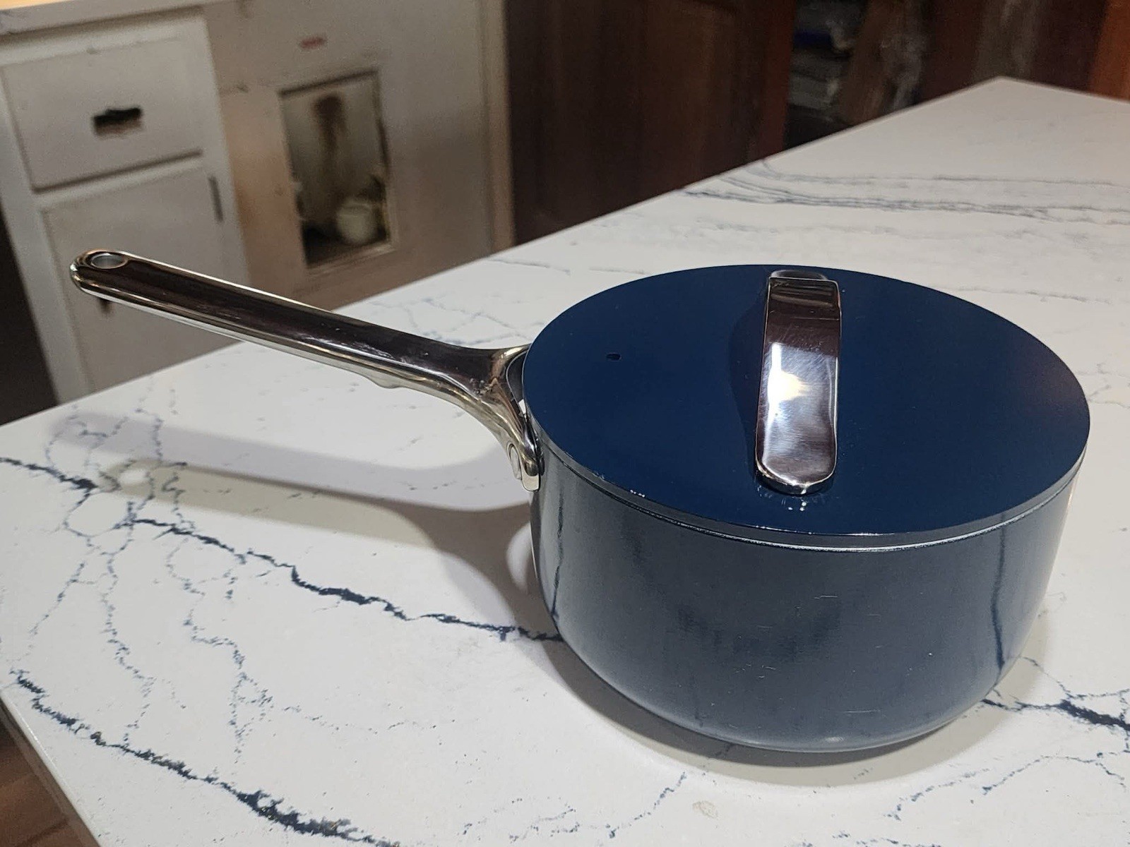 Caraway 1.75 Qt Ceramic Nonstick Saucepan W/ Lid 6.5″ Navy Blue