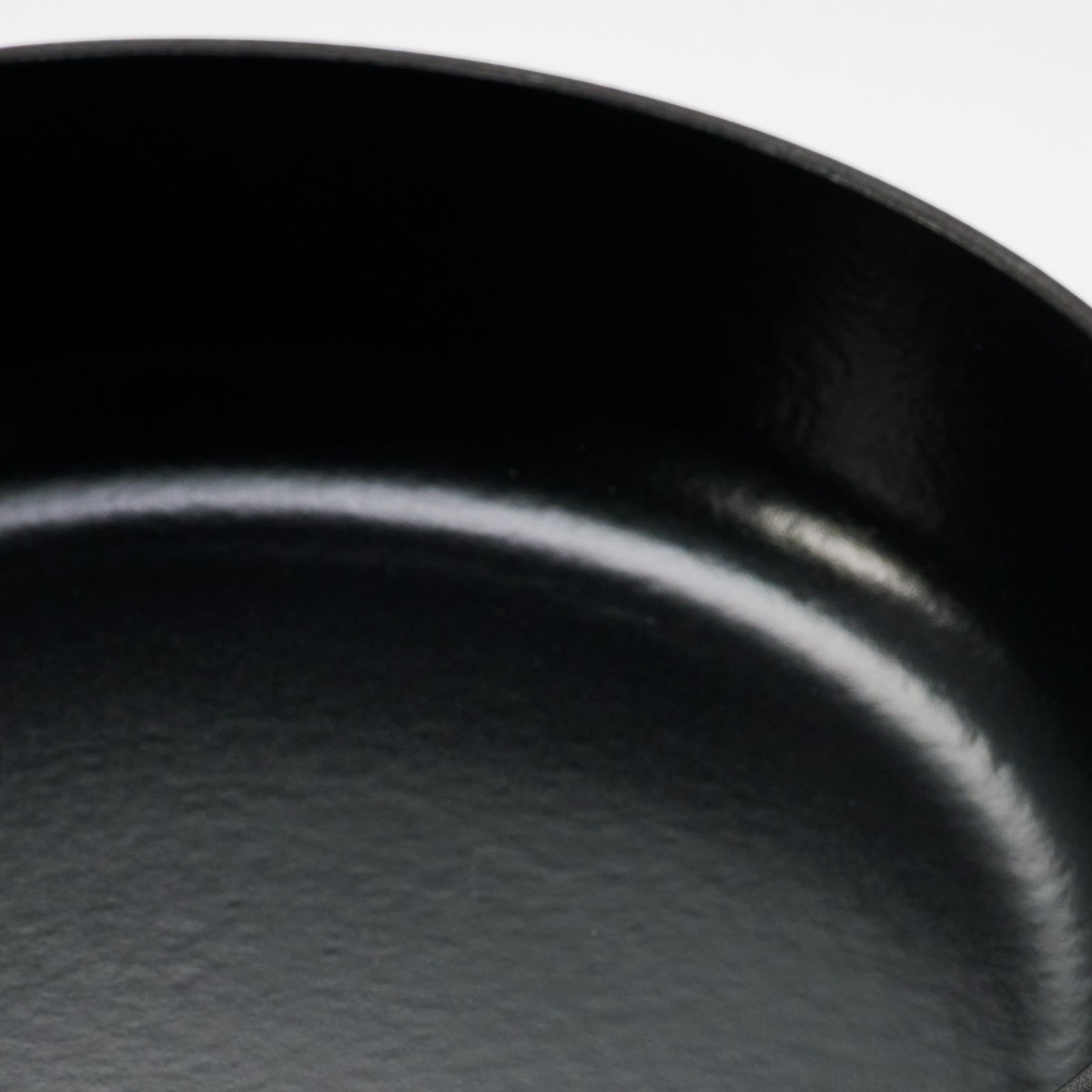 Tramontina Mesa 3.5 Qt Enameled Cast Iron Braiser Black FREESHIP