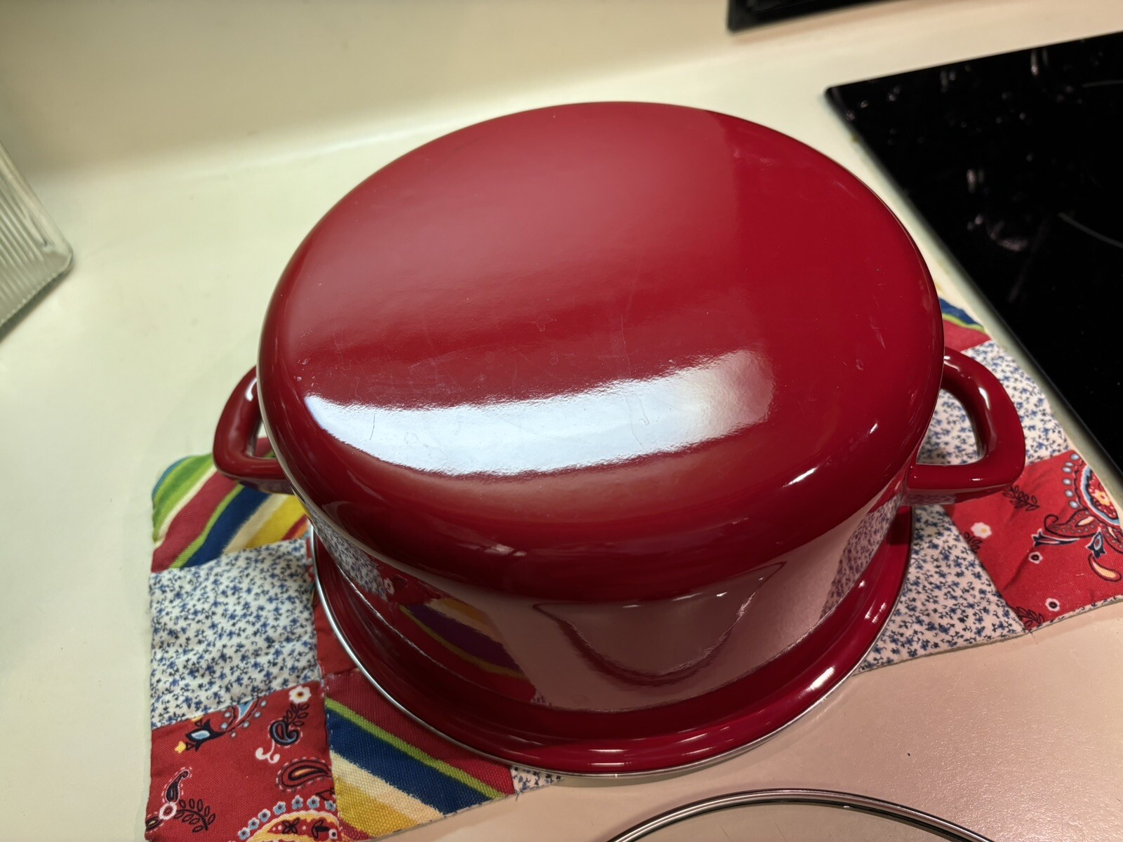 💥Sale‼️Lot of 3-piece set red covered stew potw/glass lid & small 5”frying pan