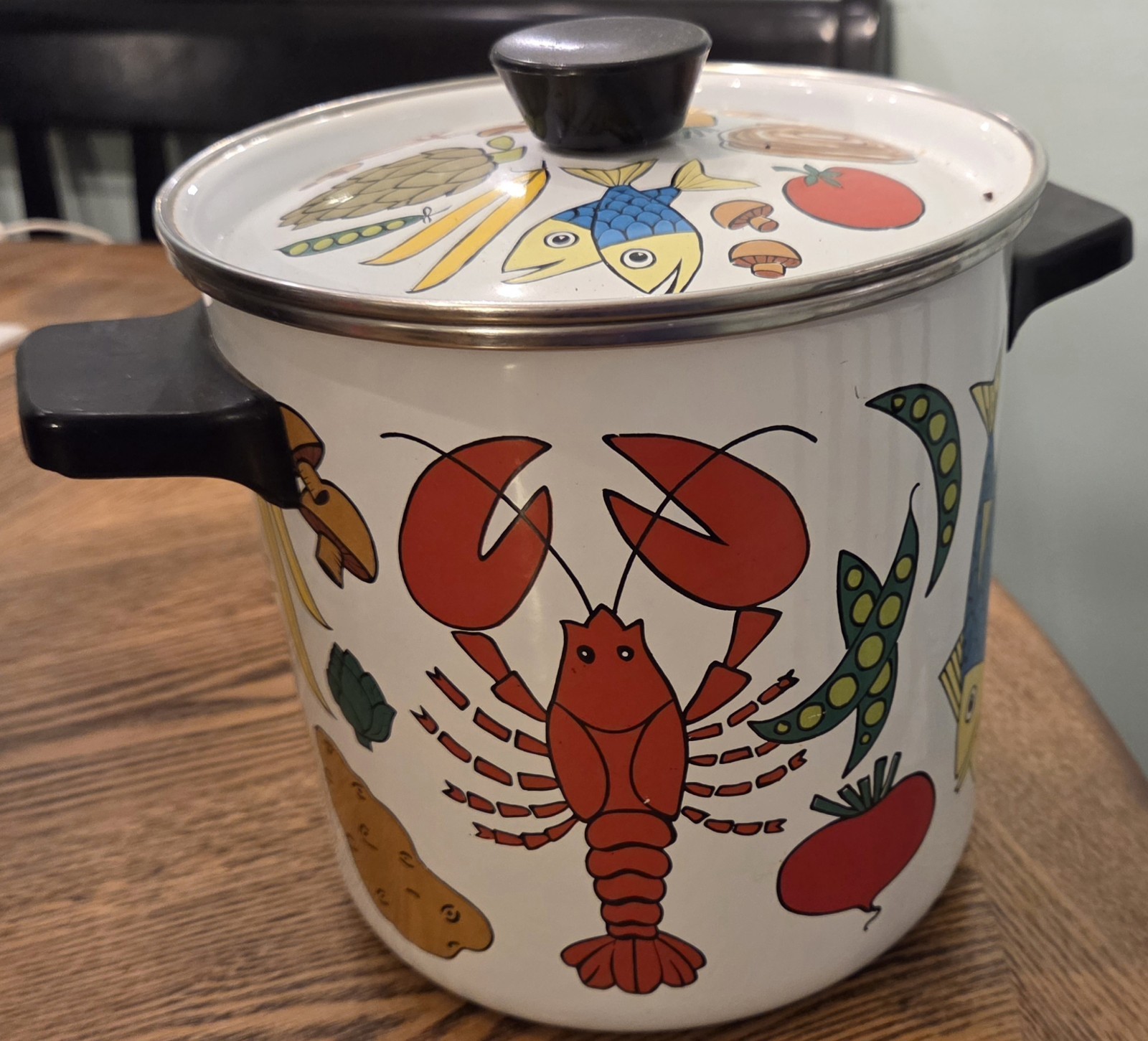 MCM San Ignacio Enamel Seafood Lobster Stock Pot Veggies Beautiful Mid Century