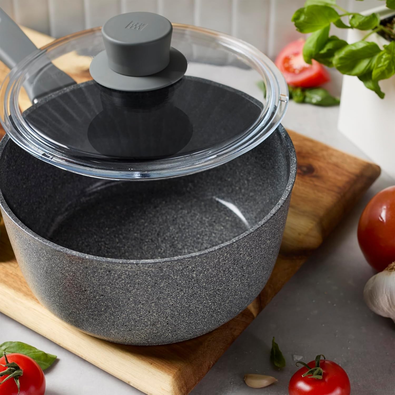 Parma Plus Ceramic 1.5-qt Aluminum Ceramic Nonstick Saucepan with Lid