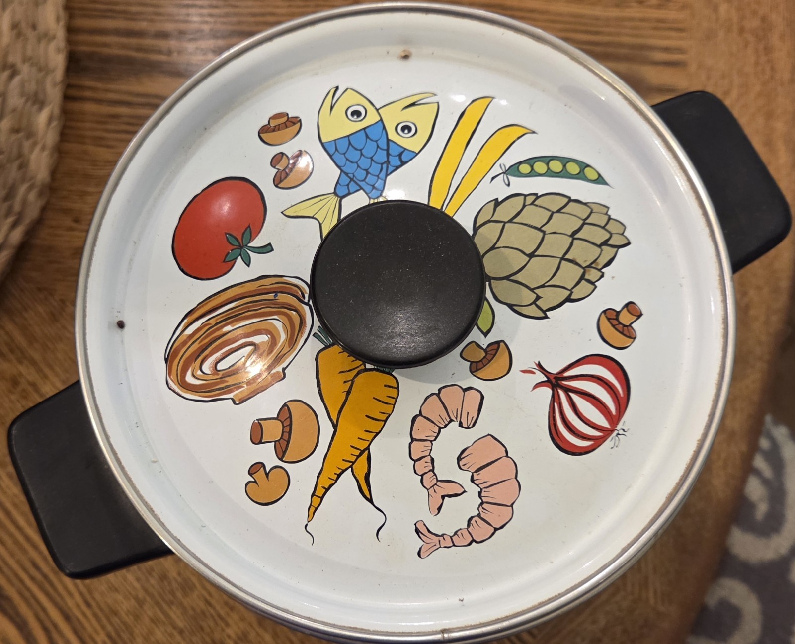 MCM San Ignacio Enamel Seafood Lobster Stock Pot Veggies Beautiful Mid Century
