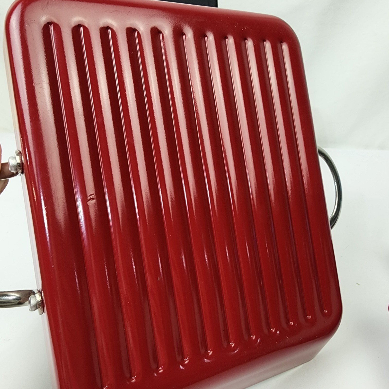 Curtis Stone Griddle Pans Smooth & Ridged (2) Silicon Handle Covers W/Lid 11 x 8