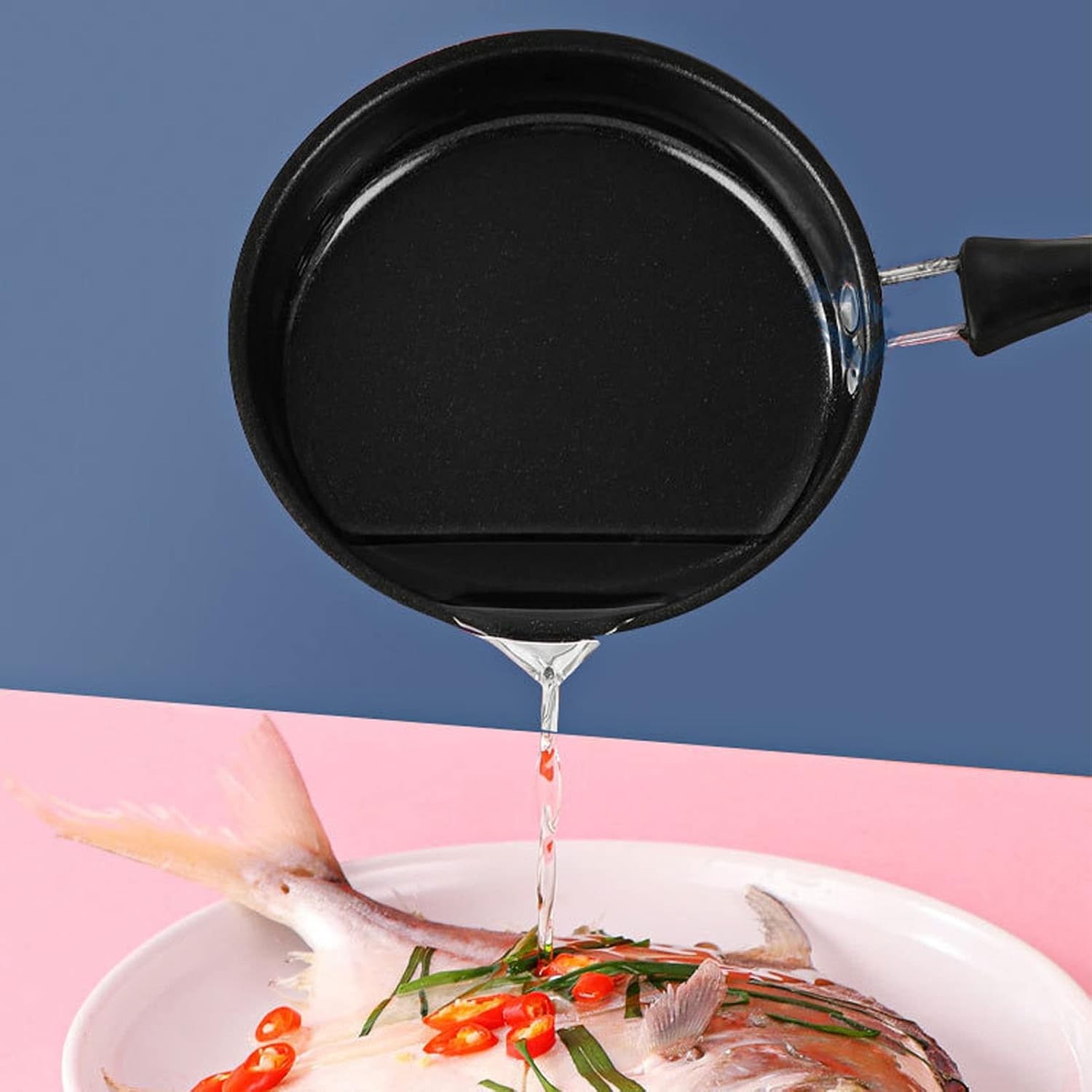 4.7 Inch Mini Frying Pan with Long Handle, Small Non Stick Egg Pan for
