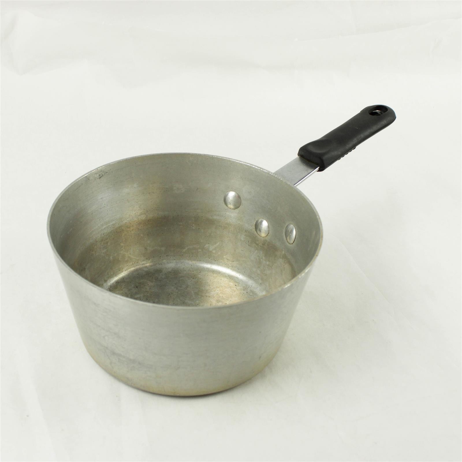 Smart & Final Saucepan Used Acceptable 8″ Diameter 4.25″ Height