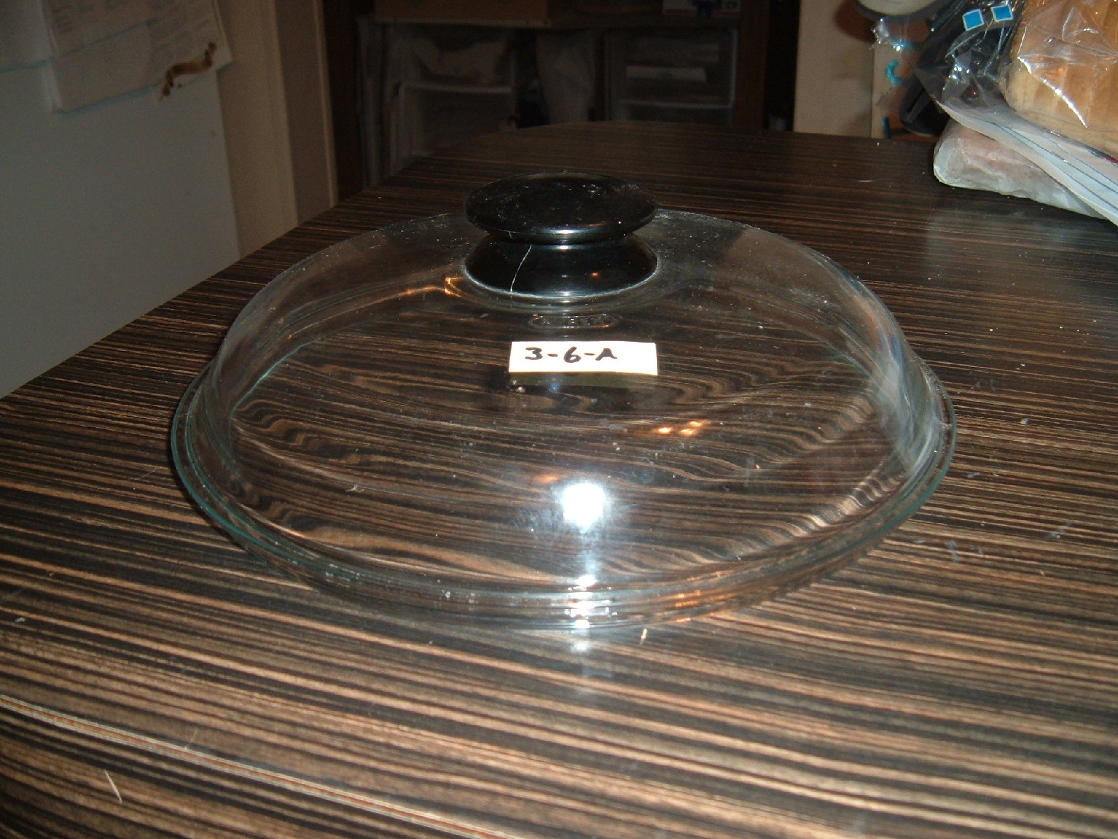 Clear glass PYREX domed lid with black knob, lot 3-6-A, fits 9-3/8 opening