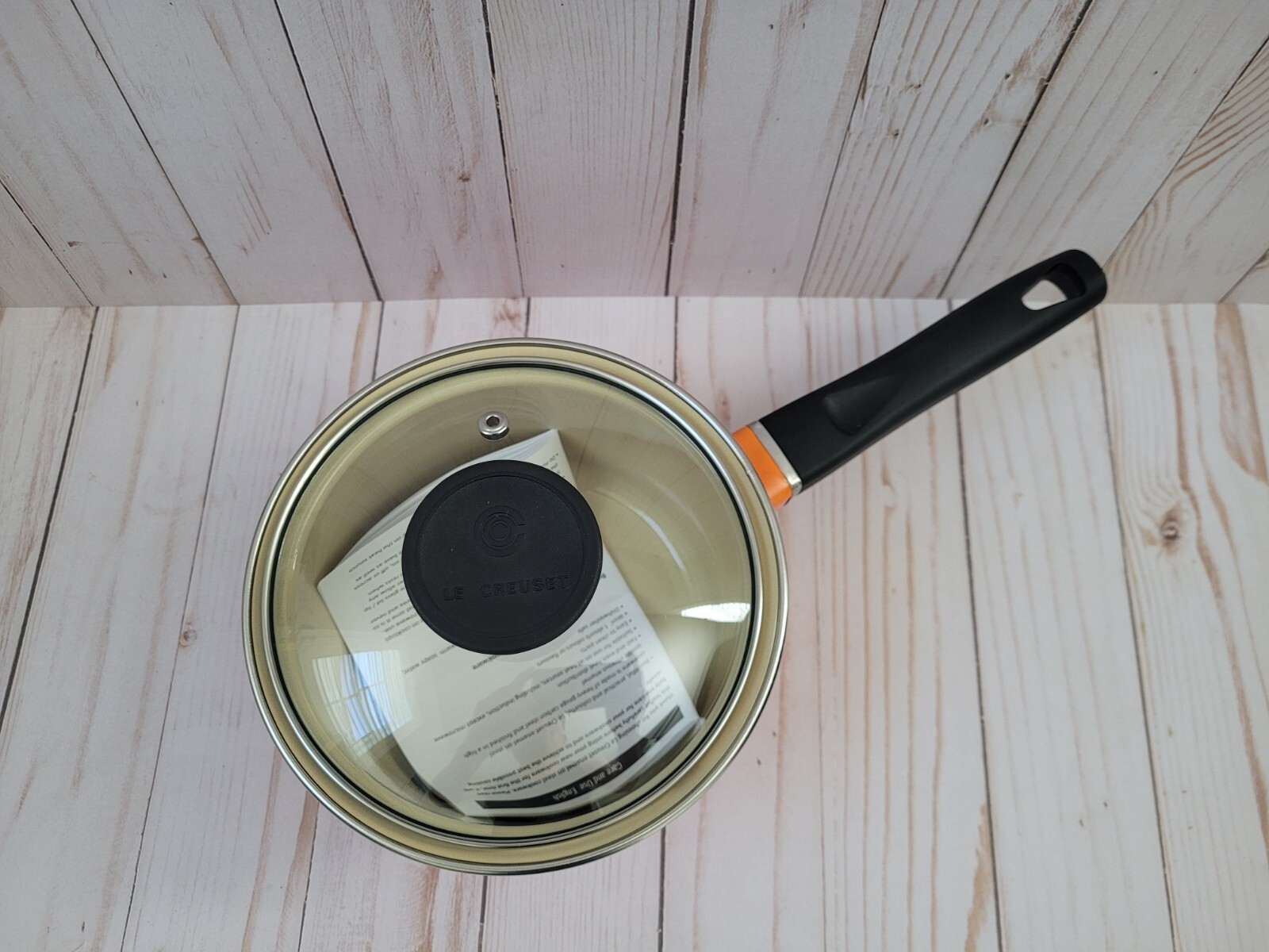 Brand New Le Creuset 1.5 qt Classic Round Saucepan Flame with Lid in Retail Box