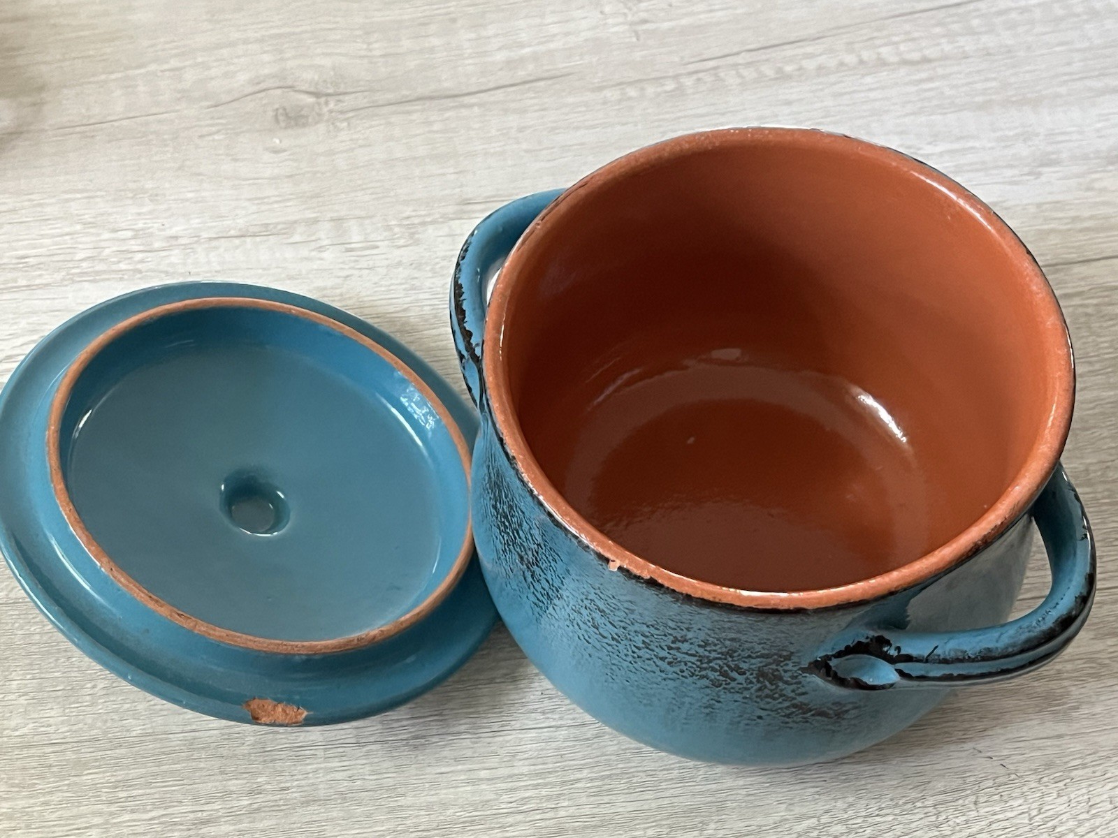 De Silva Bean Pot Made in Italy Glazed Teal Blue Heavy Duty