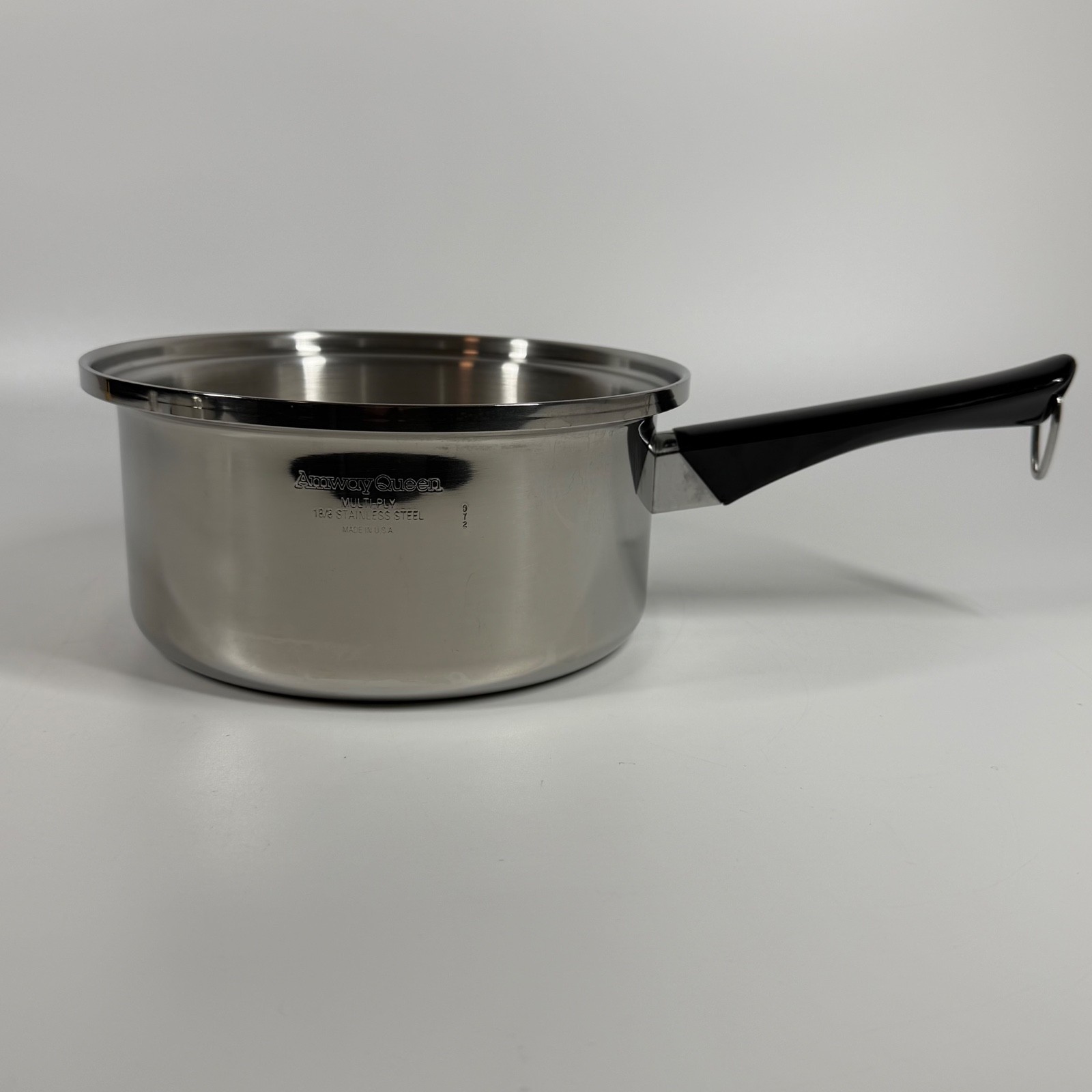 VTG 8” Amway Queen Stainless 1.5 Qt Saute Pan & 2.5 Qt Sauce Pan Set w/ Lid
