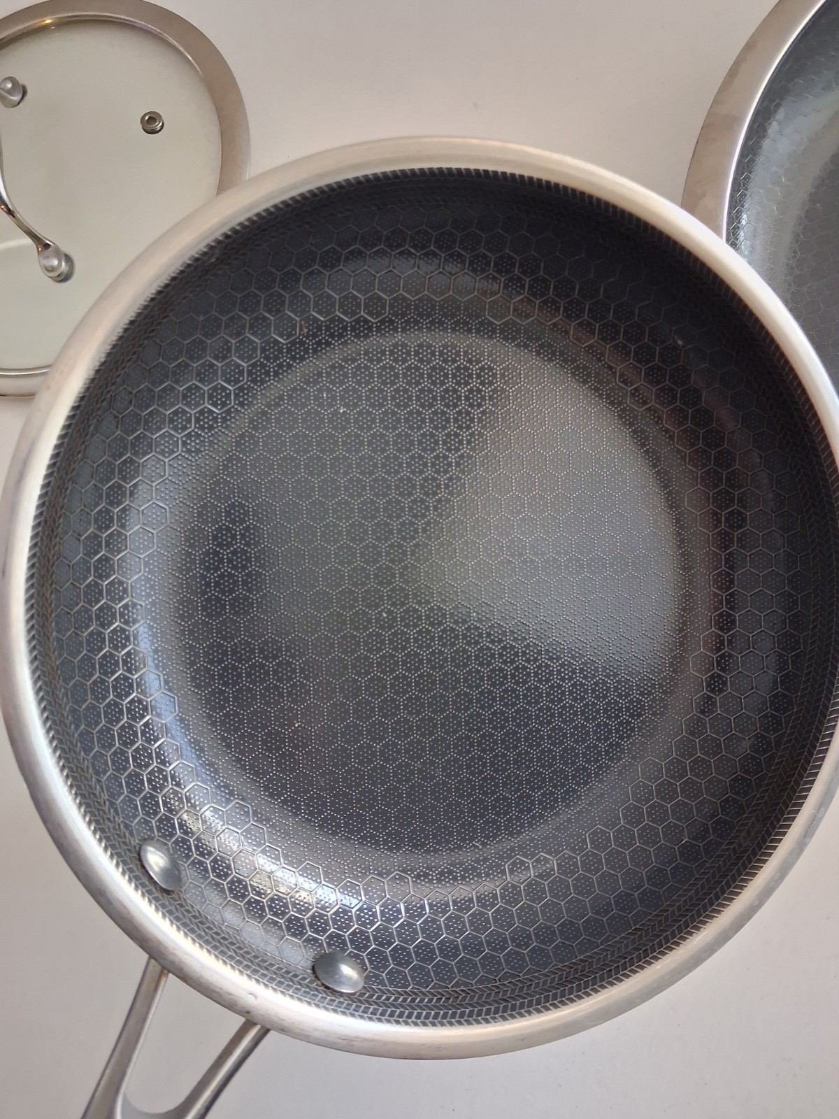Hexclad Hybrid Cookware Nonstick 8 Inch And 10 Inch Frying Pans