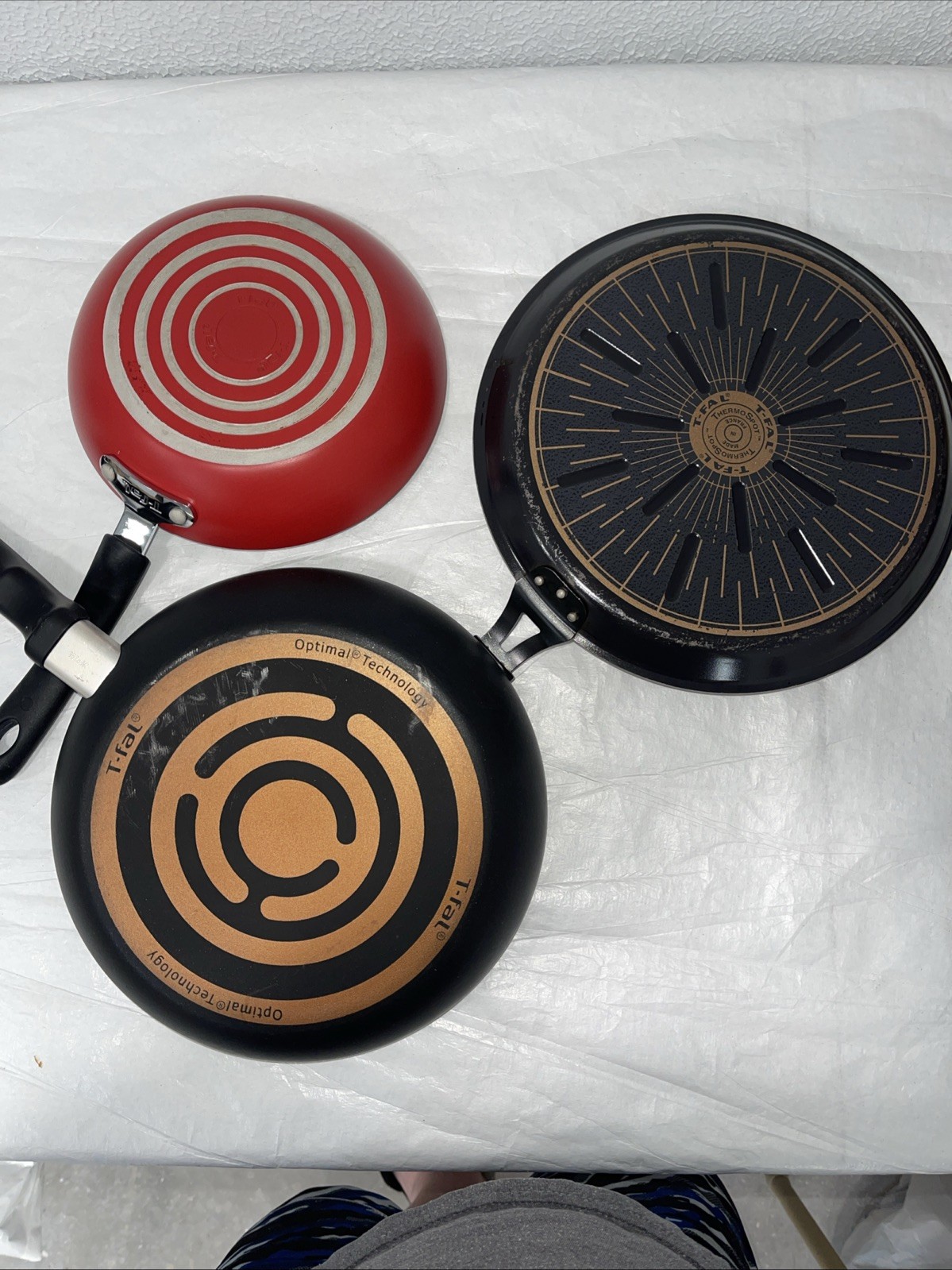 T-fal Pans Lot Of 5 Mixed Set – 4 / 10” Pans – 1 / 8” Pan