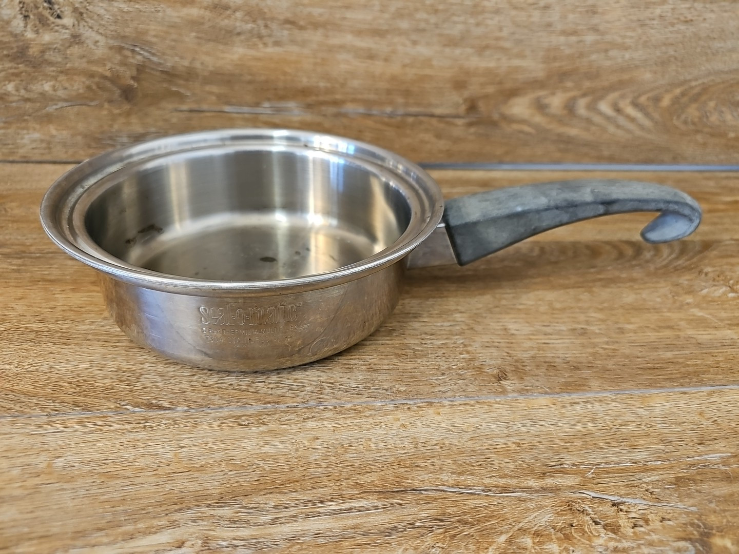 Seal O Matic Thermium Multi Plex Stainless Steel 8″ Sauce Pot With Lid