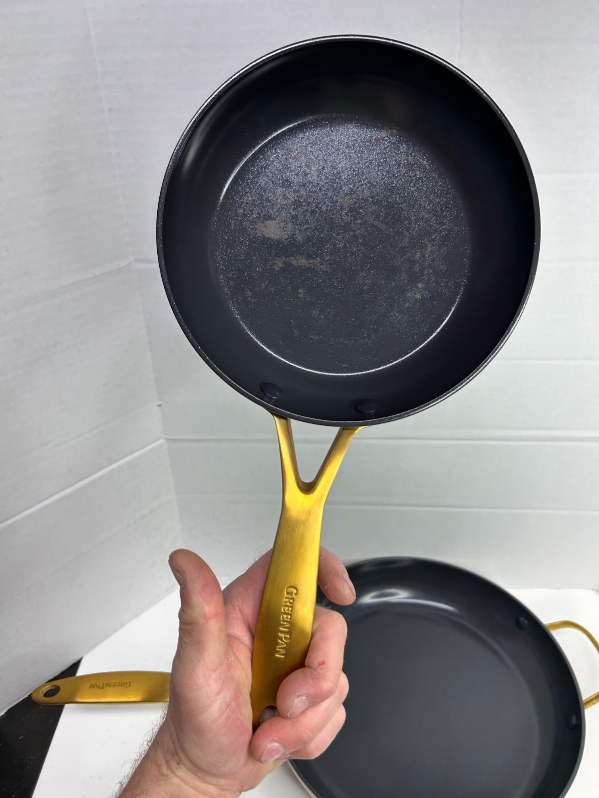 GreenPan 3-pc Jewel Pro Magneto 2 Ceramic Non-Stick Skillets (8, 10, 12″ Pans)