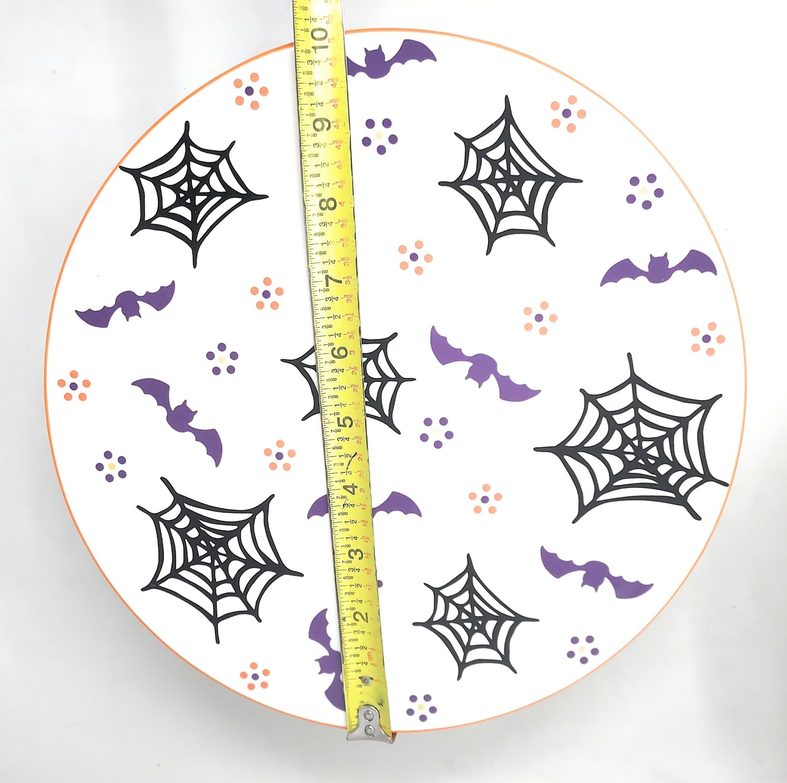 Temp-tations Two Seasonal 10″ Holiday Cake Plate T49919 Cat