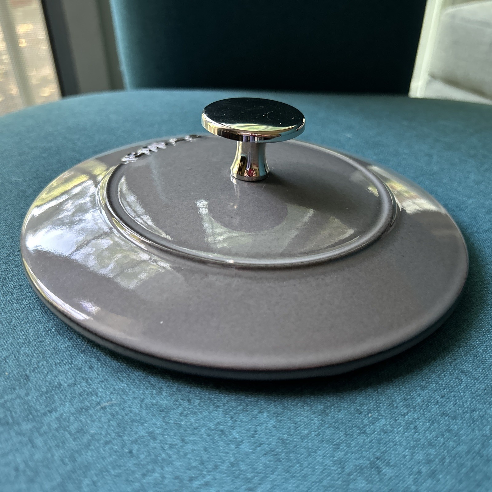 STAUB France CAST IRON 16 cm (6-1/4″) LID ONLY – Graphite Gray