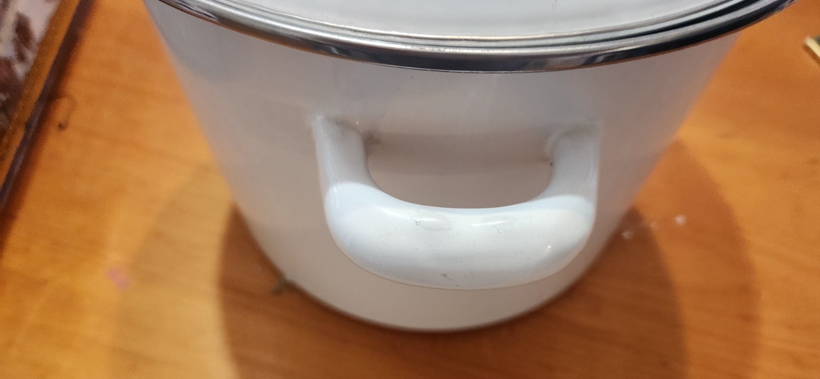 White Enamelware Silver Trim Stock Pot with Handles 6 Qt 12 X8 Farmhouse