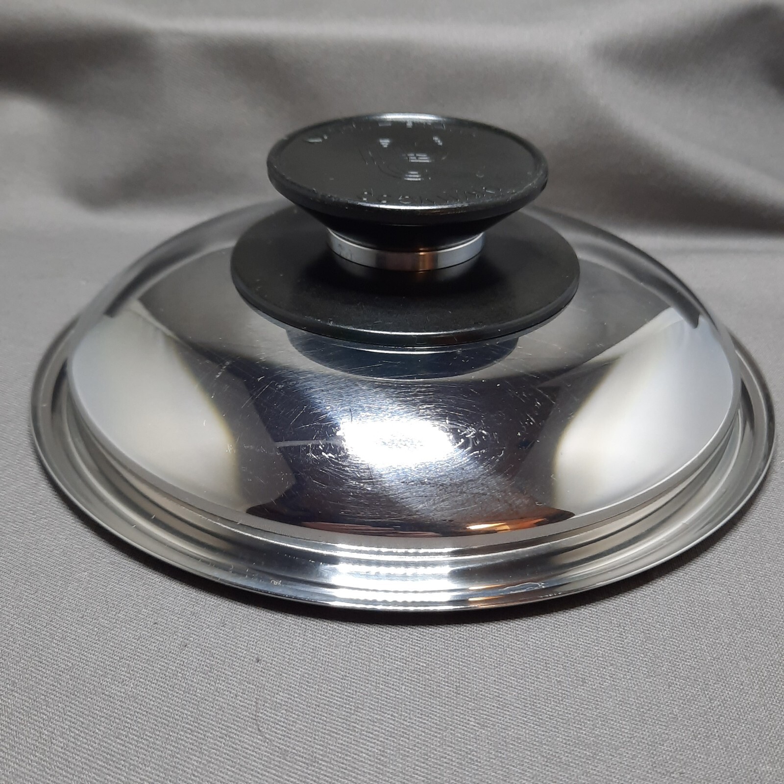 Vintage Nutri-Stahl Black Knob Handle Stainless Steel 7 inch Replacemnt Lid Only