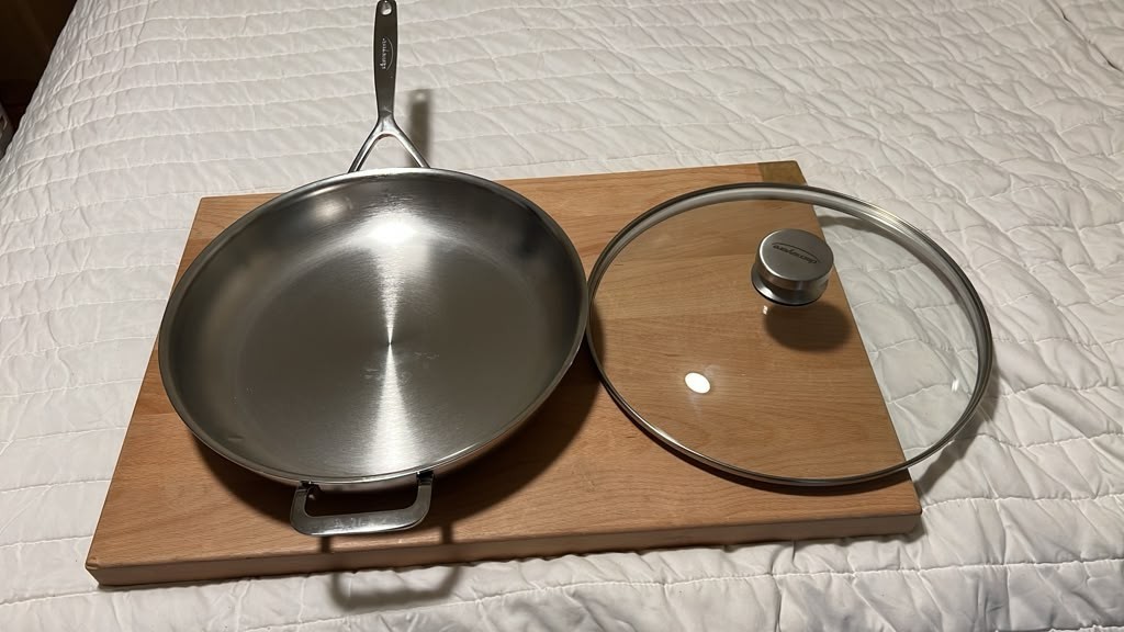 Demeyere Essential 5 Stainless Steel 12.6” 32cm Frying Pan with Glass Lid