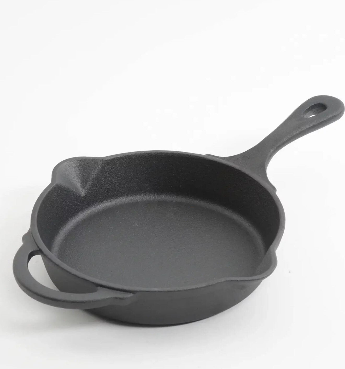 Pioneer Woman ~ Dual Handle ~ Dual Spout ~ 7.75″ ~ Pre-Seasoned ~ Cast Iron Pan