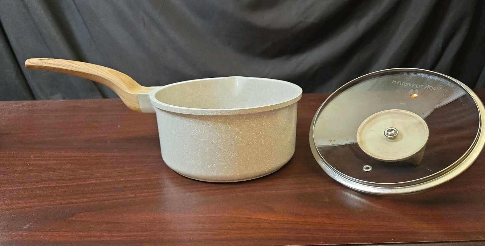 Natural Elements 7″ Saucepan with Glass Lid 1.8 qt Cookware Pan Ivory Preowned