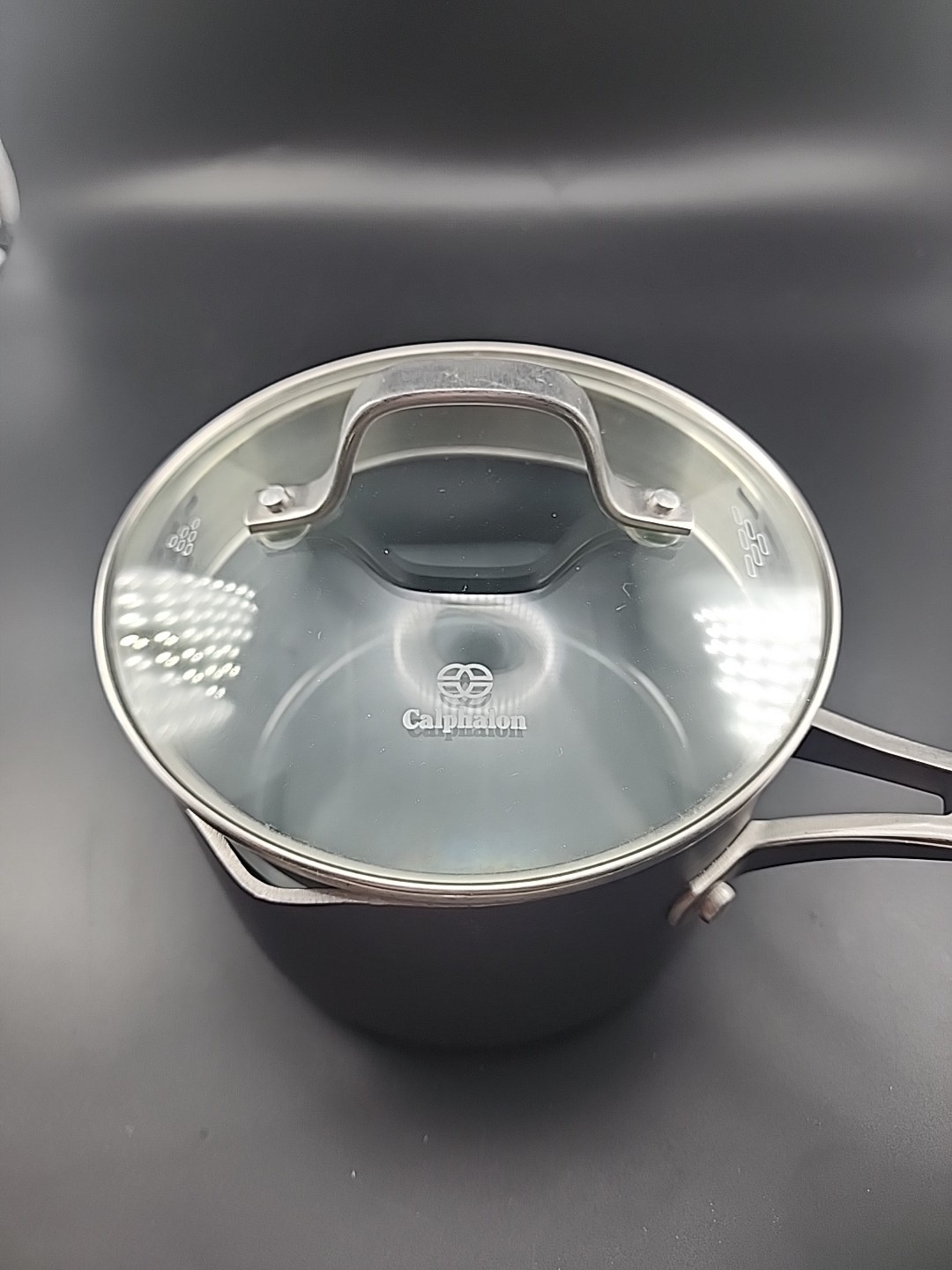 Calphalon Classic 2.5 Qt Hard Anodized Saucepan Gray 87025 Nonstick With Lid
