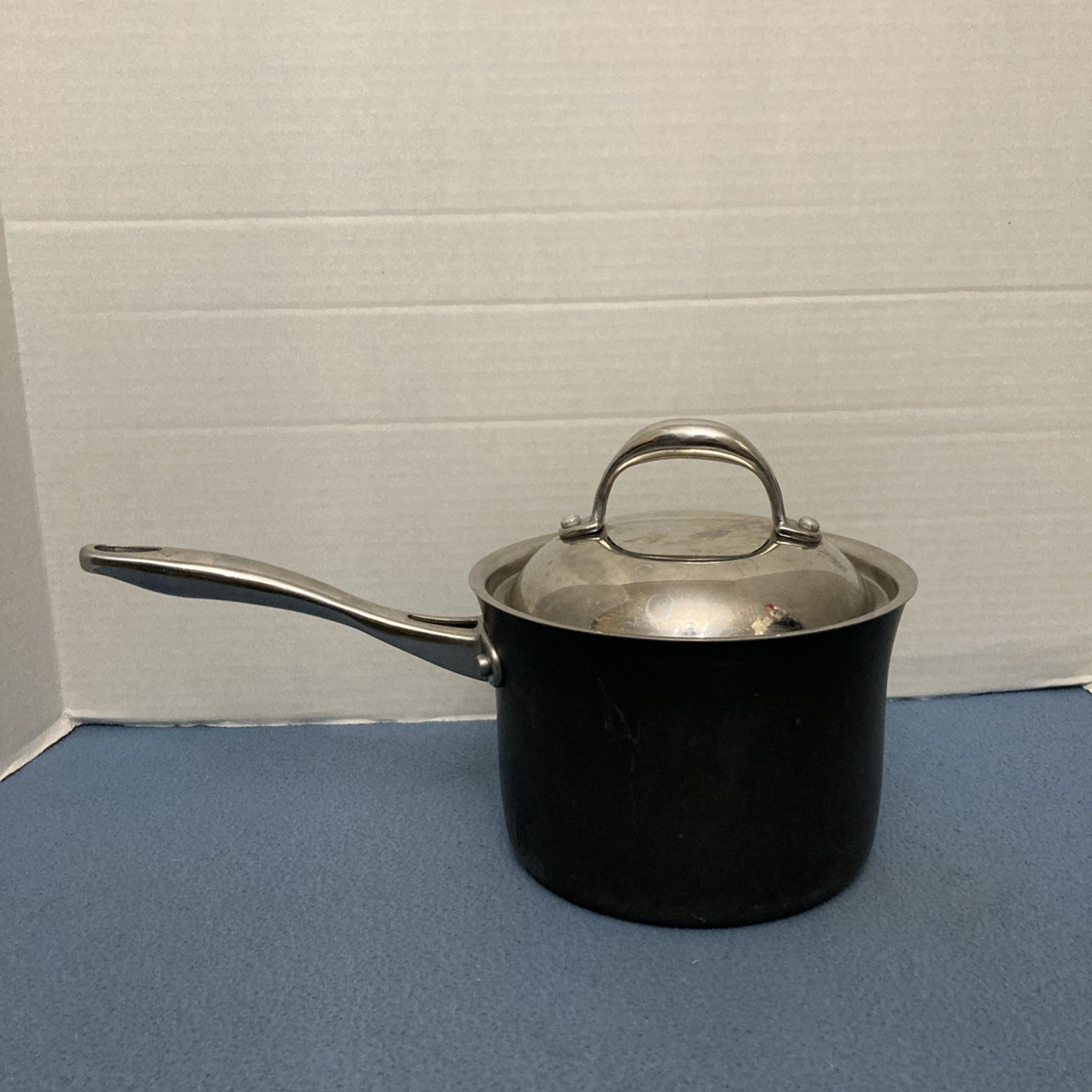 Kirkland Signature NSF Hard-Anodized Aluminum 3 QT (2.8 L) Saucepan w/Lid